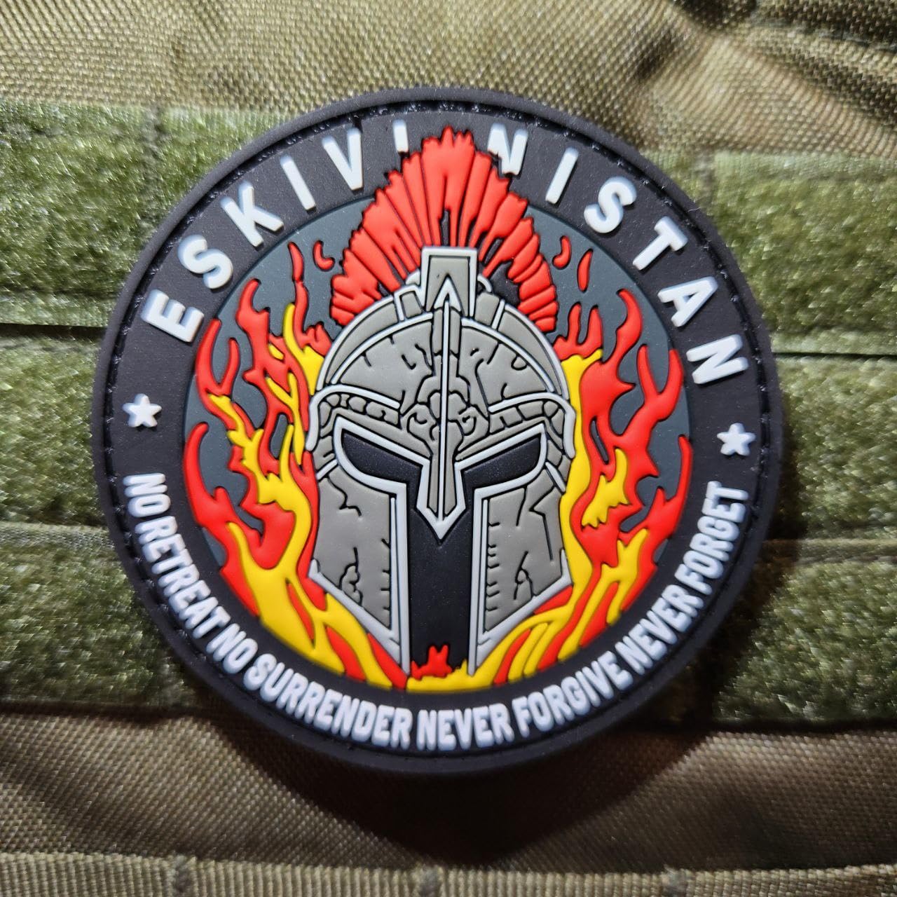 Patch 3D PVC Airsoft ESKIVINISTAN SPARTANS Toppa 3D PVC Scratch Hook Loop 80mm| Toppa MILITARE 3D per zaino militare, Scudo, bandiera, outdoor, crossfit, bushcraft, sopravvivenza|TS-PTCH-ESKIV