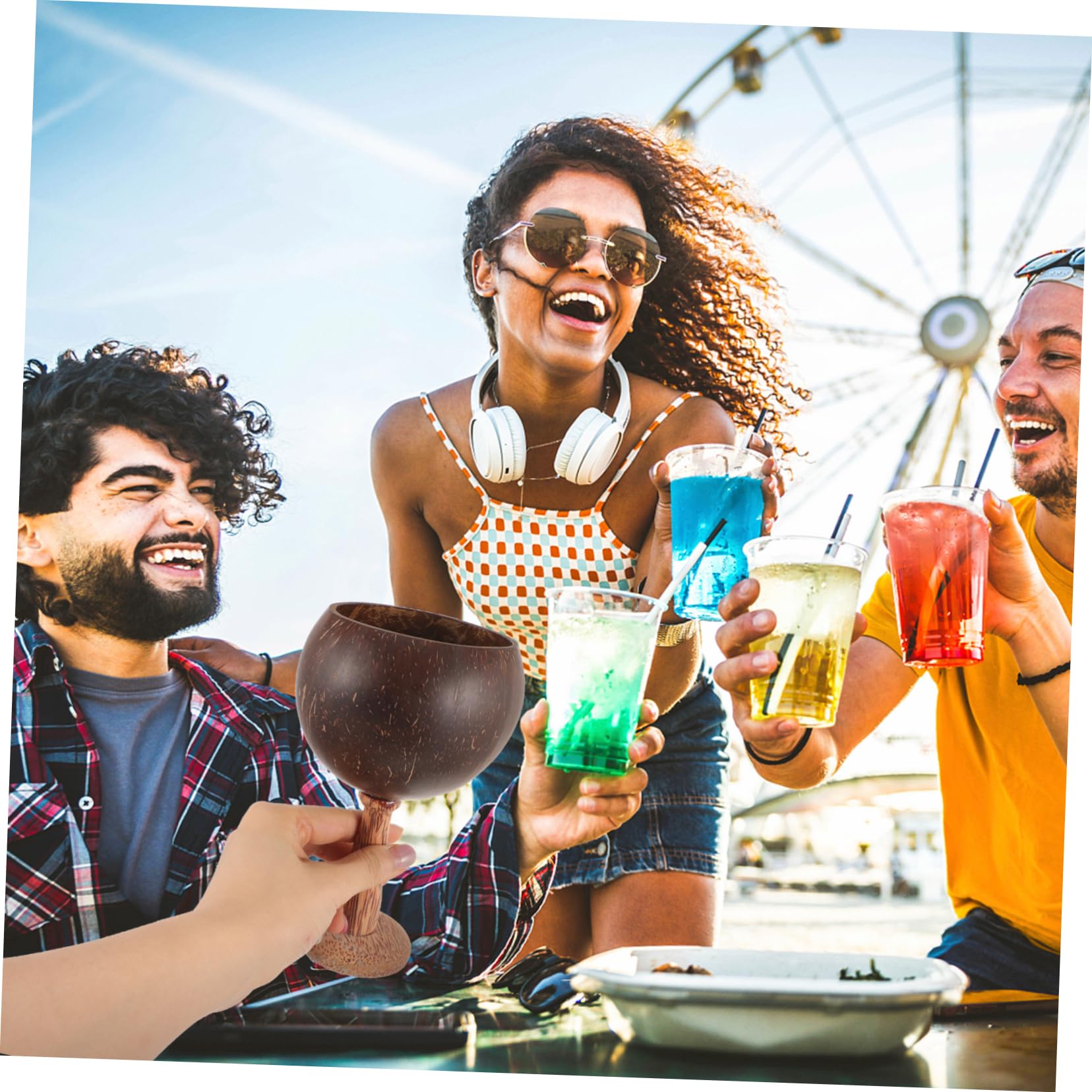 BRIGHTFUFU 2Pcs Coconut Shell Cocktail Goblet Tropical Luau Party Wine Holder Novelty Small Drinking Cups for Unique Coconut Wine Containers