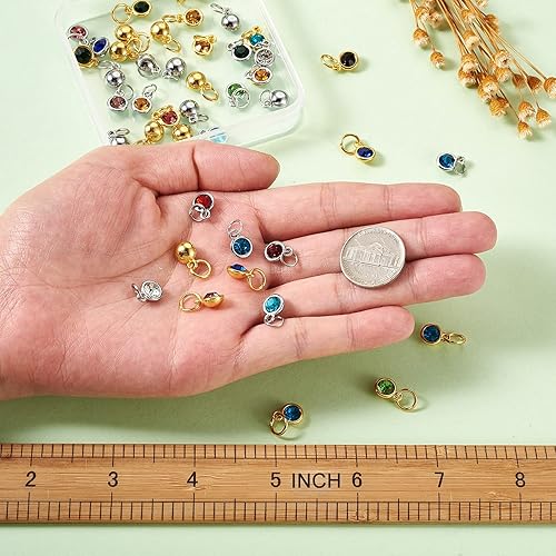 Vista 7 de Cheriswelry 48 dijes redondos de aleación de cristal de aleación de oro plateado de 0.295 in con diamantes de imitación, colgantes pequeños