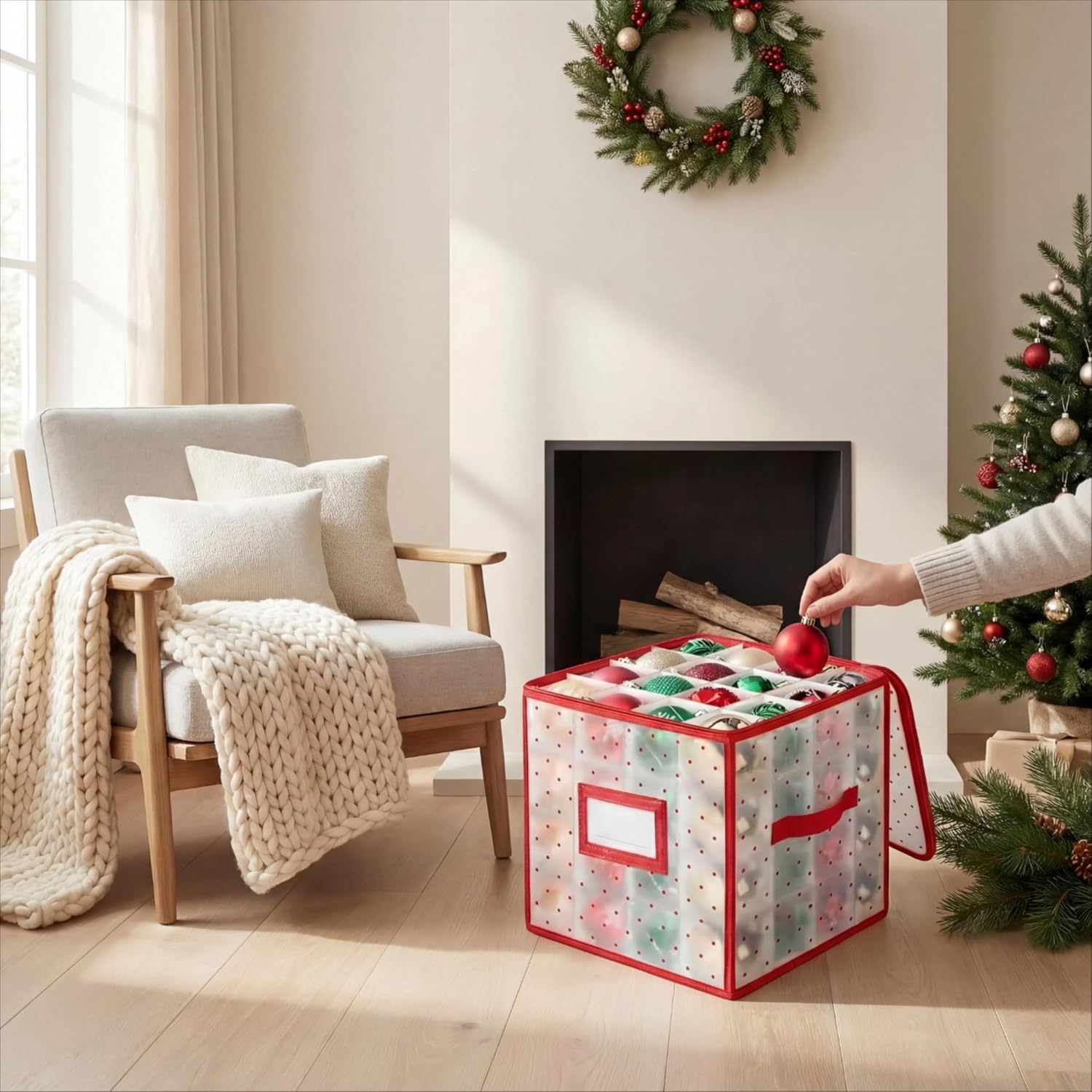Christmas Tree Ball Organizer Ornament Storage Containers，Ornament Storage Box Hard Plastic Containers 64 Holiday Ornaments