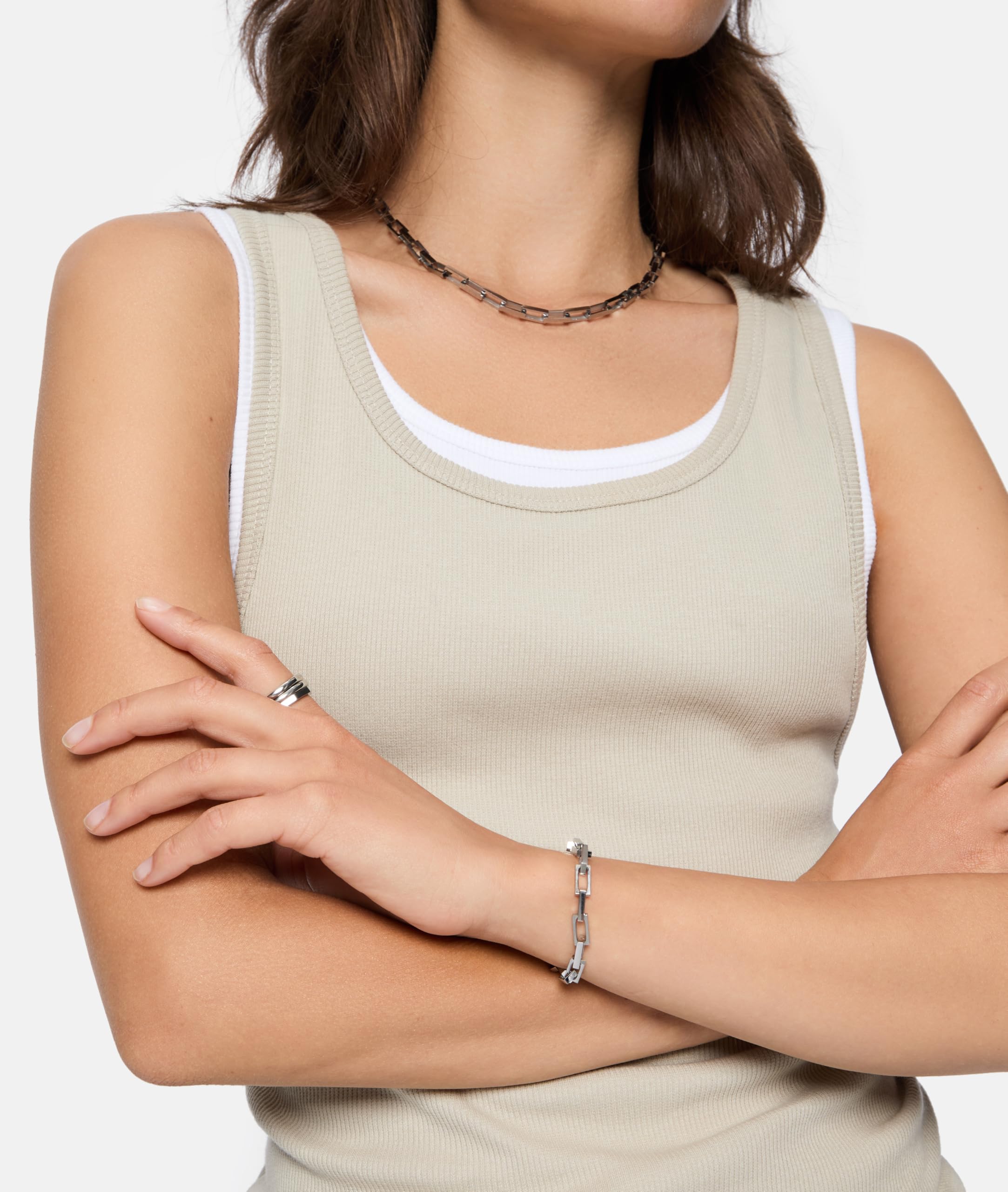 LIEBESKIND BERLIN Damenschmuck– Kette und Armband aus cooler eckiger Linkchain und passenden Ohrsteckern aus Edelstahl – Moderner Schmuck für Alltag & besondere Anlässe