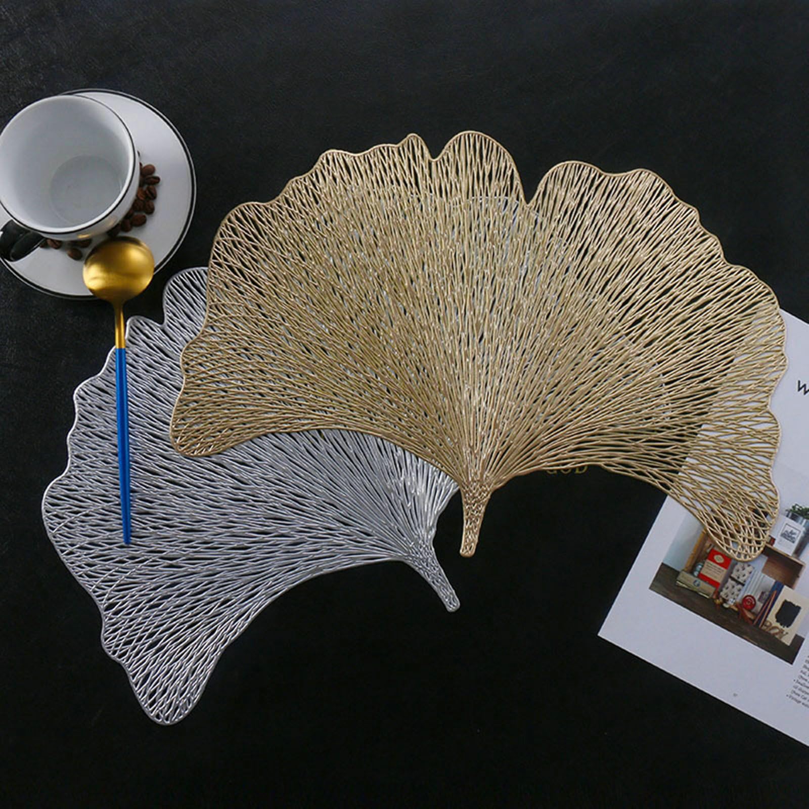 Set de Table Lot de 6, Sets de Table Lavables PVC Feuille Motif de Feuille de Ginkgo Creux de Luxe Antidérapant Chaleur Résiste, Or, 40x44CM