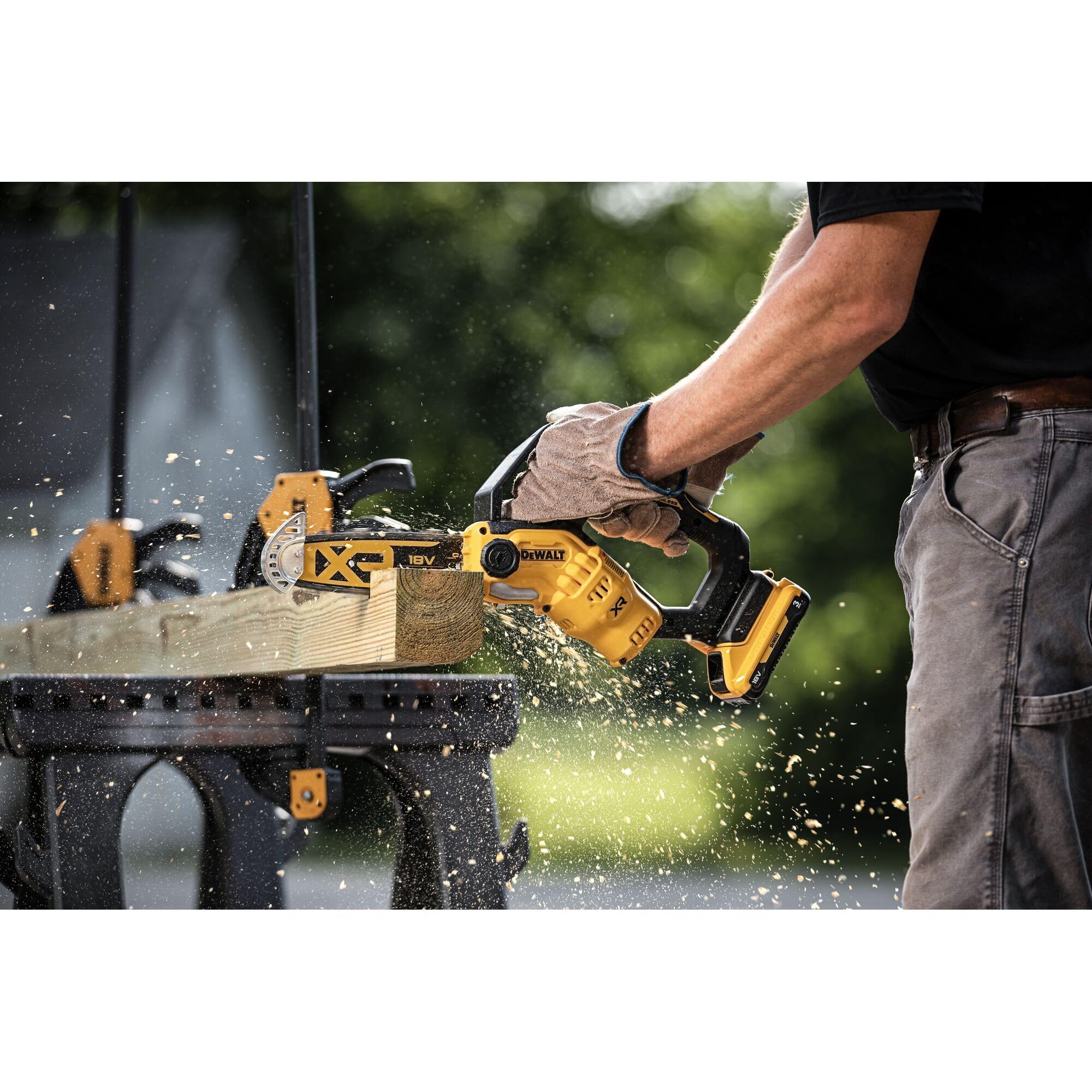 DEWALT Sierra de podar sin escobillas XR 18V sin cargador/batería, DCMPS520N-XJ