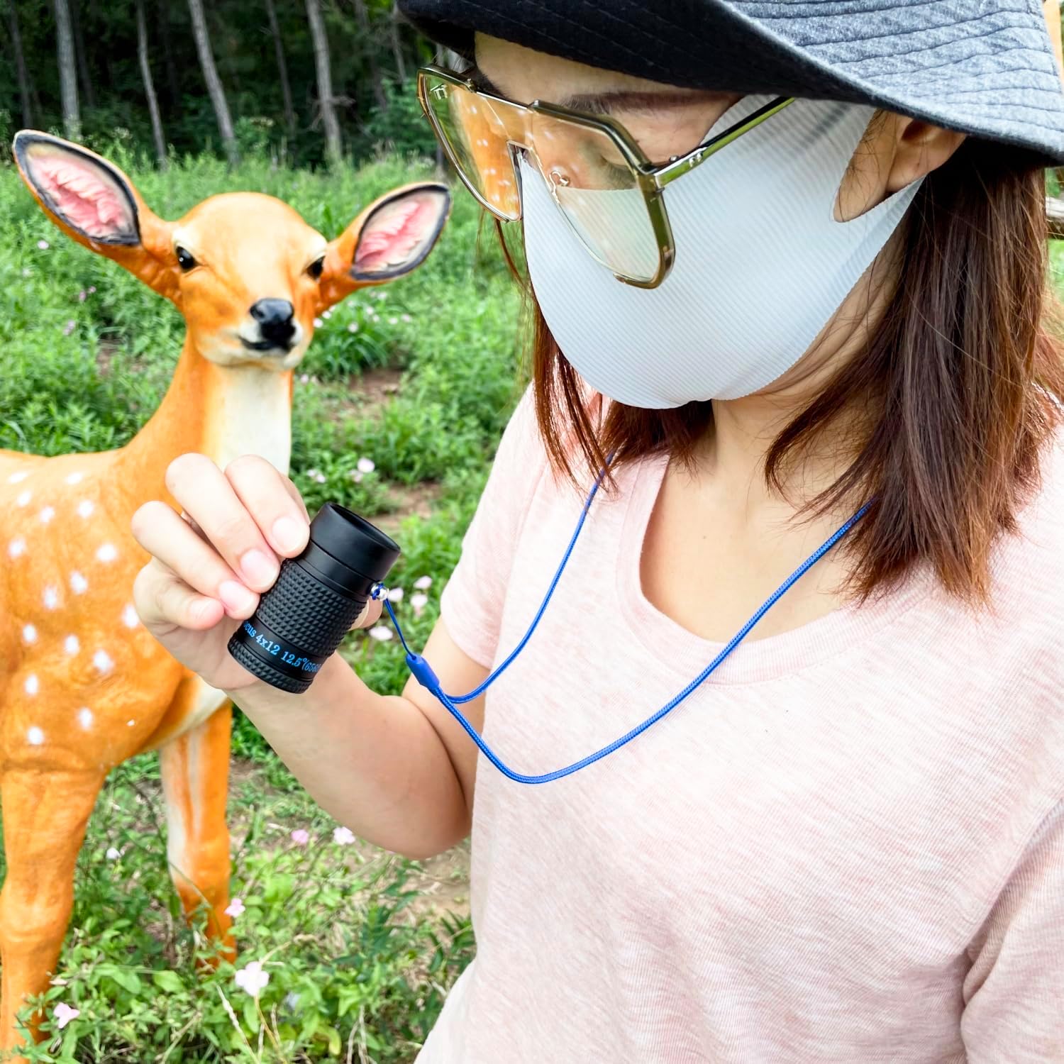 Close-up Monocular for Low Vision, Short Distance Viewing with Wide Field of View, Mini-Size Magnifier (4x12mm-Blue Style)