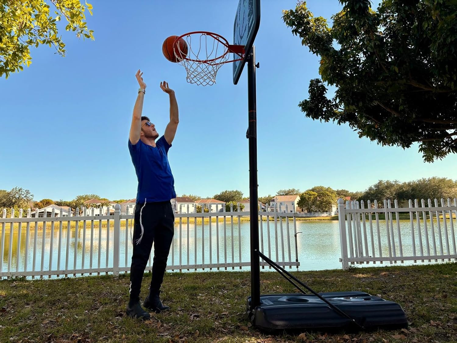 Sport Tzitzit Men Dry Fit T Shirt V Neck, Kosher Tzitzis Breathable Moisture Wicking Athletic Workout Tee Mesh Undershit