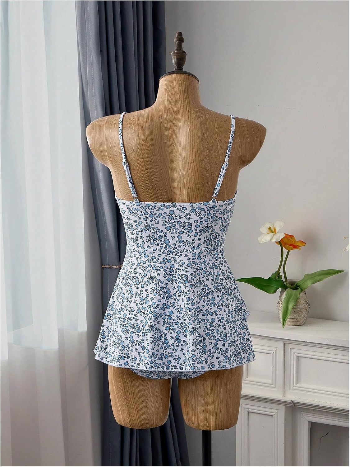 Verdusa Women's 2 Piece Floral Tankini Swimsuits Boho Ruffle Tiered Camisole Tops with Panty
