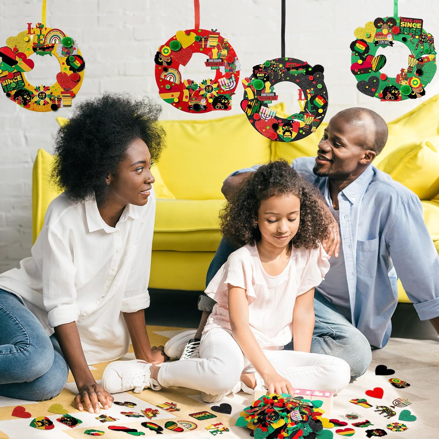472 Pcs Juneteenth Craft Kits Juneteenth Day DIY Wreath Craft African American Arts Wreath with Heart Candle Drum Sticker Decor for June 19th Freedom Memorial Independence Day Indoor Outdoor Decor