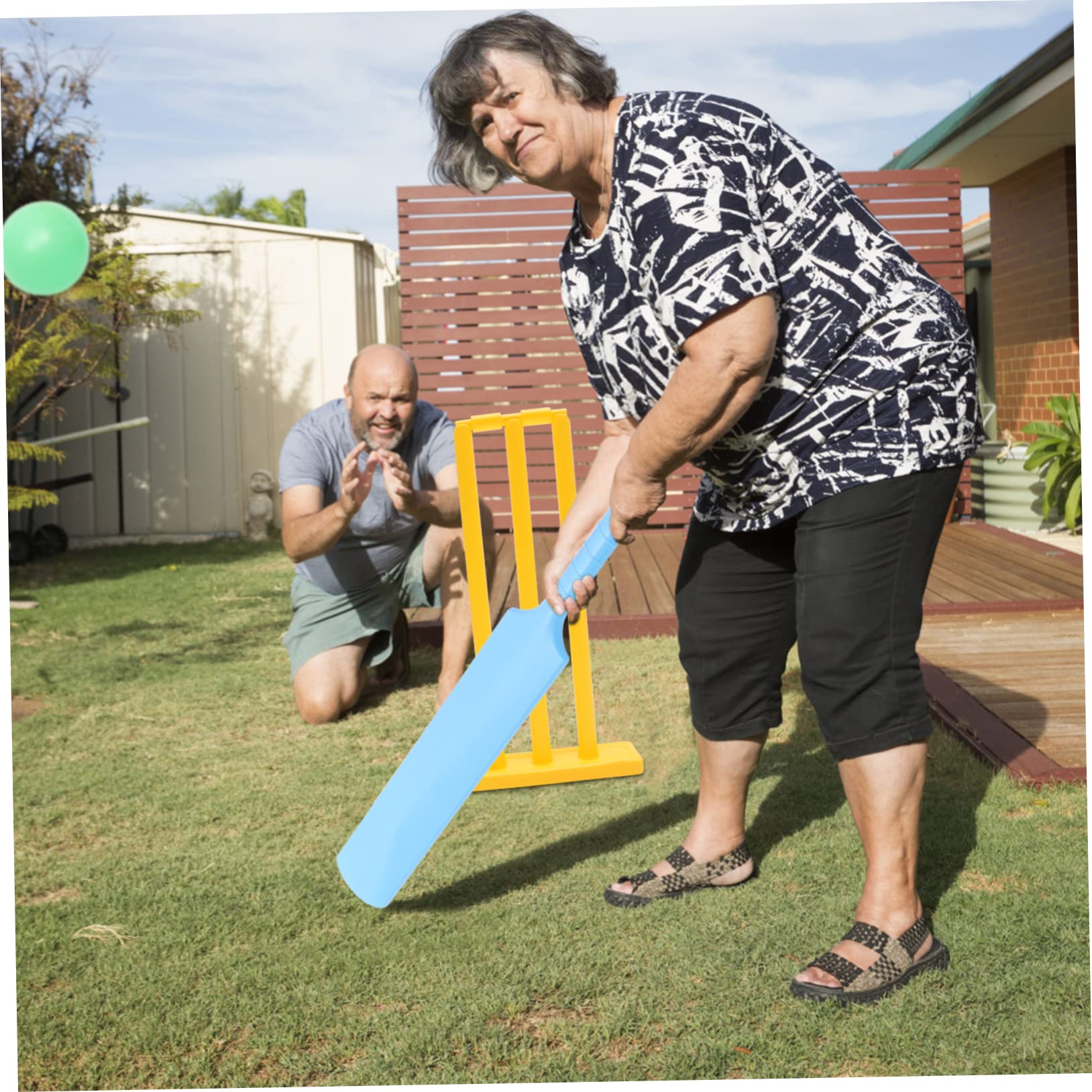 ifundom 1 Ensemble Jeu de Cricket Jouets Enfants Enfant en Bas âge Trousses souches de Cricket Sportif criquet Jeux de pelouse équipement de Cricket de Cricket Couleur Aléatoire