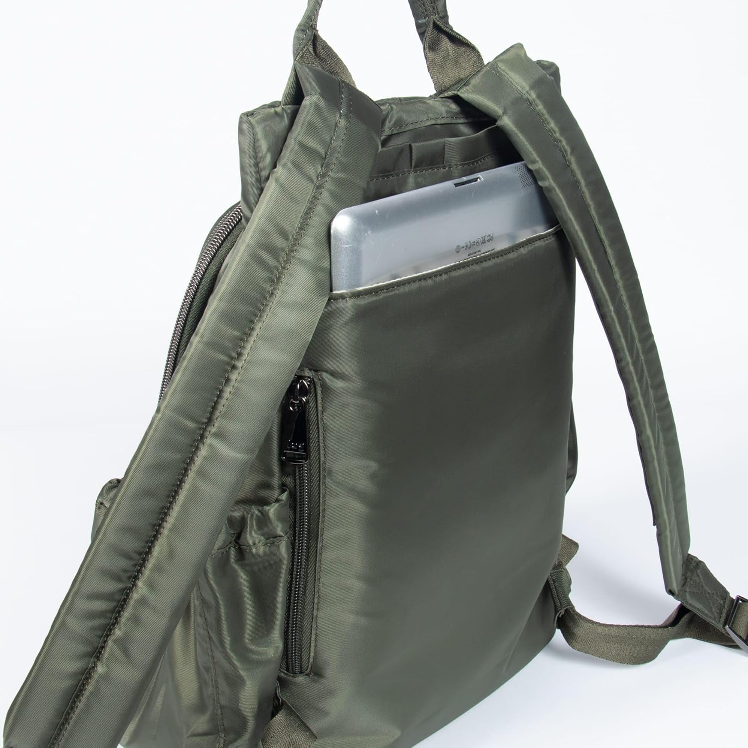 Lug Hatchback 3 Backpack, METALLIC OLIVE