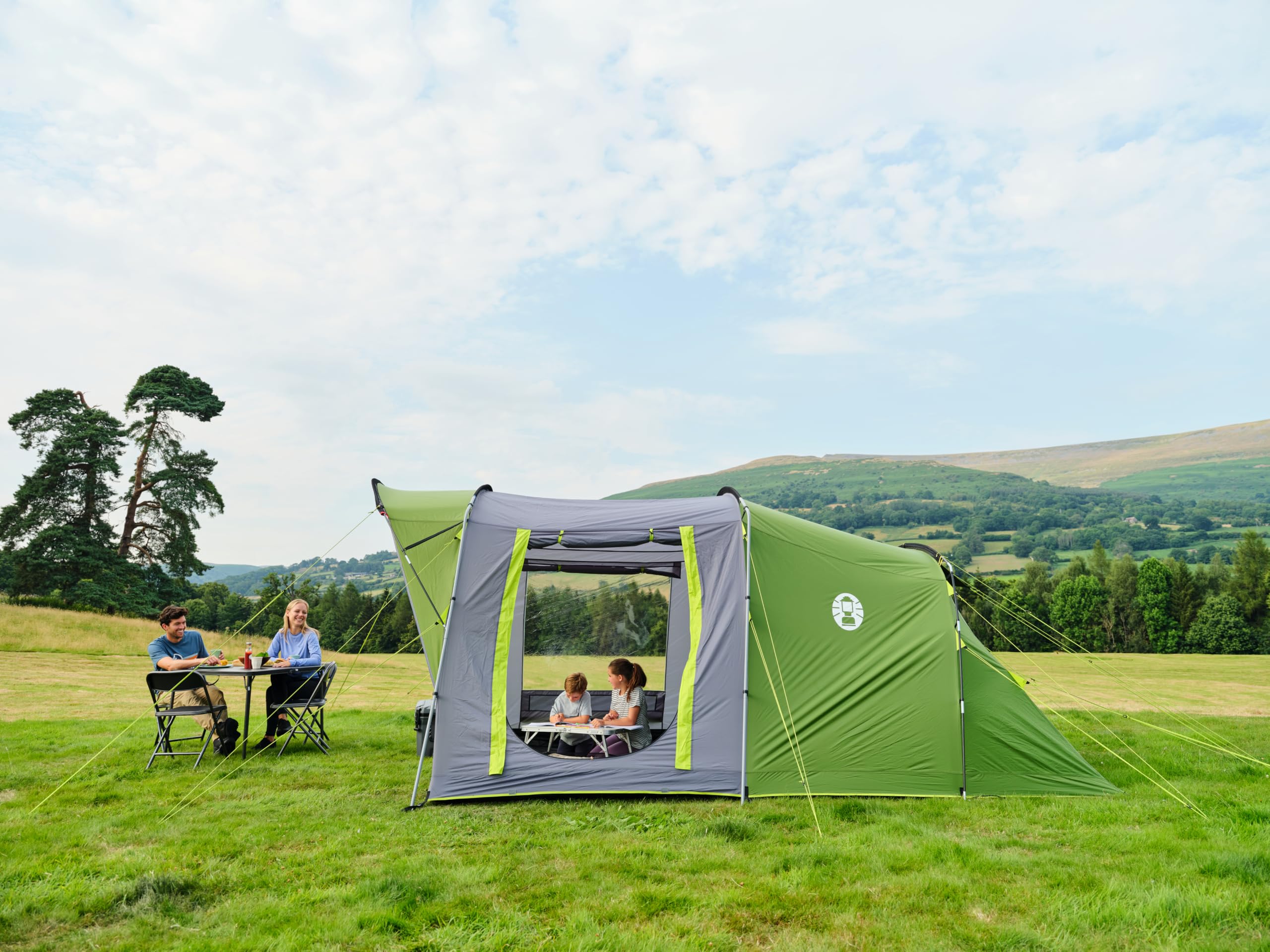 Coleman Oak Canyon - Tienda de campaña para 4 personas, túnel familiar para 4 personas con 2 dormitorios y sala de estar especiales oscurecidos, tienda de campaña para 4 personas, impermeable de 4500