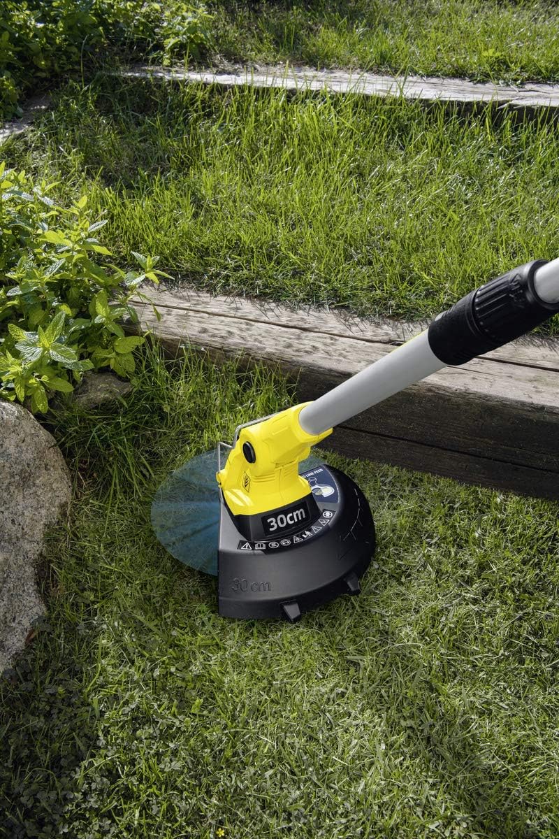 Kärcher 18V Battery-Powered Grass Trimmer LTR 18-30 Battery Set, Incl. 18V Battery and Fast Charger, Performance: 350 m, Cutting Speed: 7800 RPM, Cutting Diameter: 30 cm, Thread Diameter: 1.6 mm