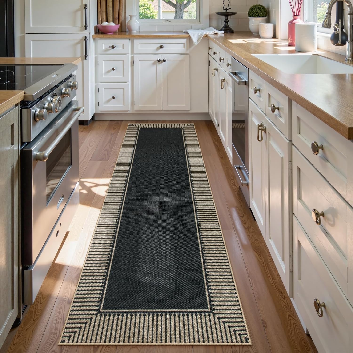 Moynesa Washable Black Striped Border Easy Jute Runner Rugs 2.5x8, Entryway Rug Runners for Kitchen, Farmhouse Indoor Outdoor Non Slip Carpet for Hallways Bathroom Bedroom Laundry