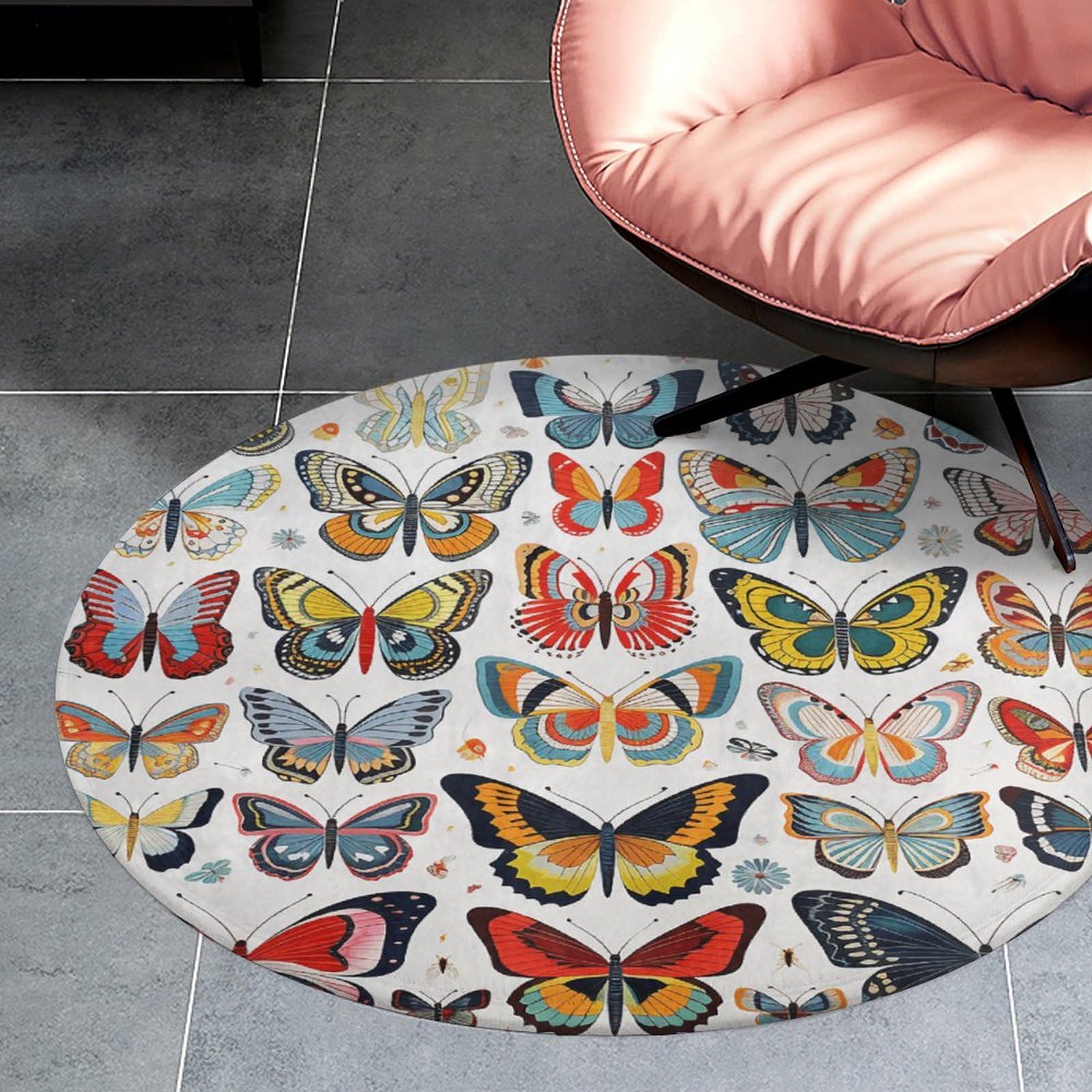 Tapis de chaise rond à papillons pour créer un salon cosy