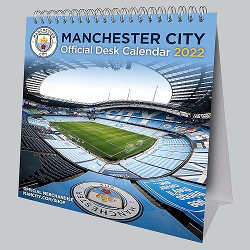 Official Manchester City Football Club 2022 Desk Calendar - Month To View Desk Calendar (The Official Manchester City Desk Calendar)