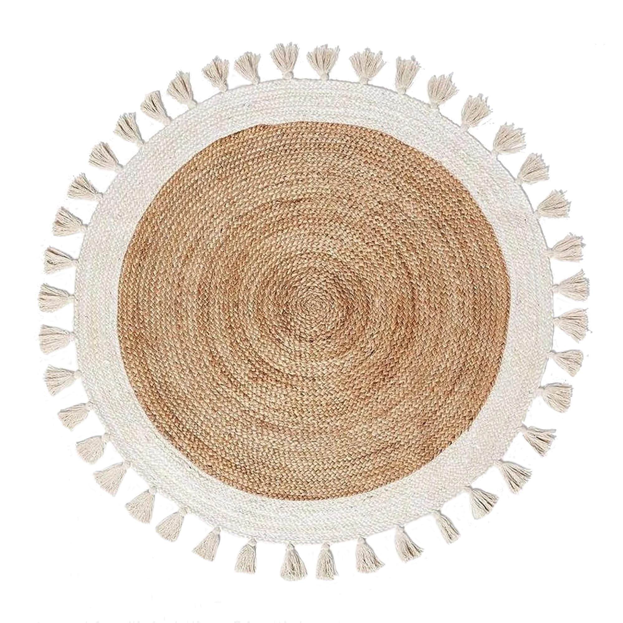 Tapis rond en tissu lourd idéal pour réchauffer un sol carrelé