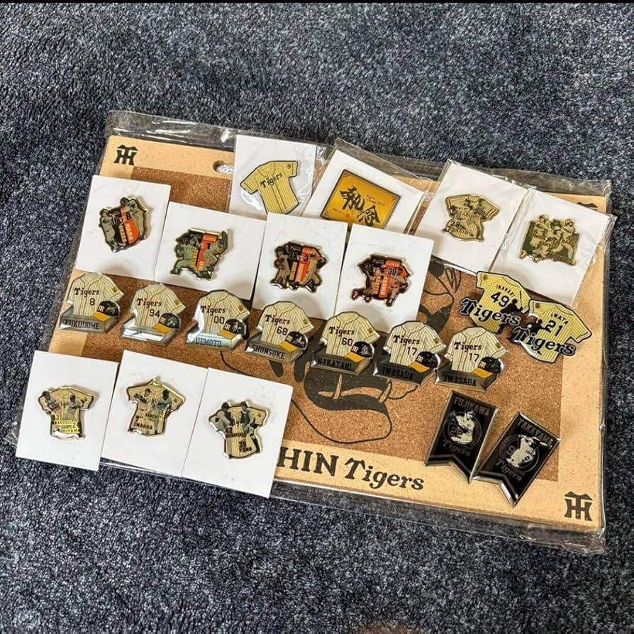 はたの☆ 新品未使用 阪神タイガース マスコットピンバッジ ☆開店セール☆ 新品未使用 阪神タイガース マスコット