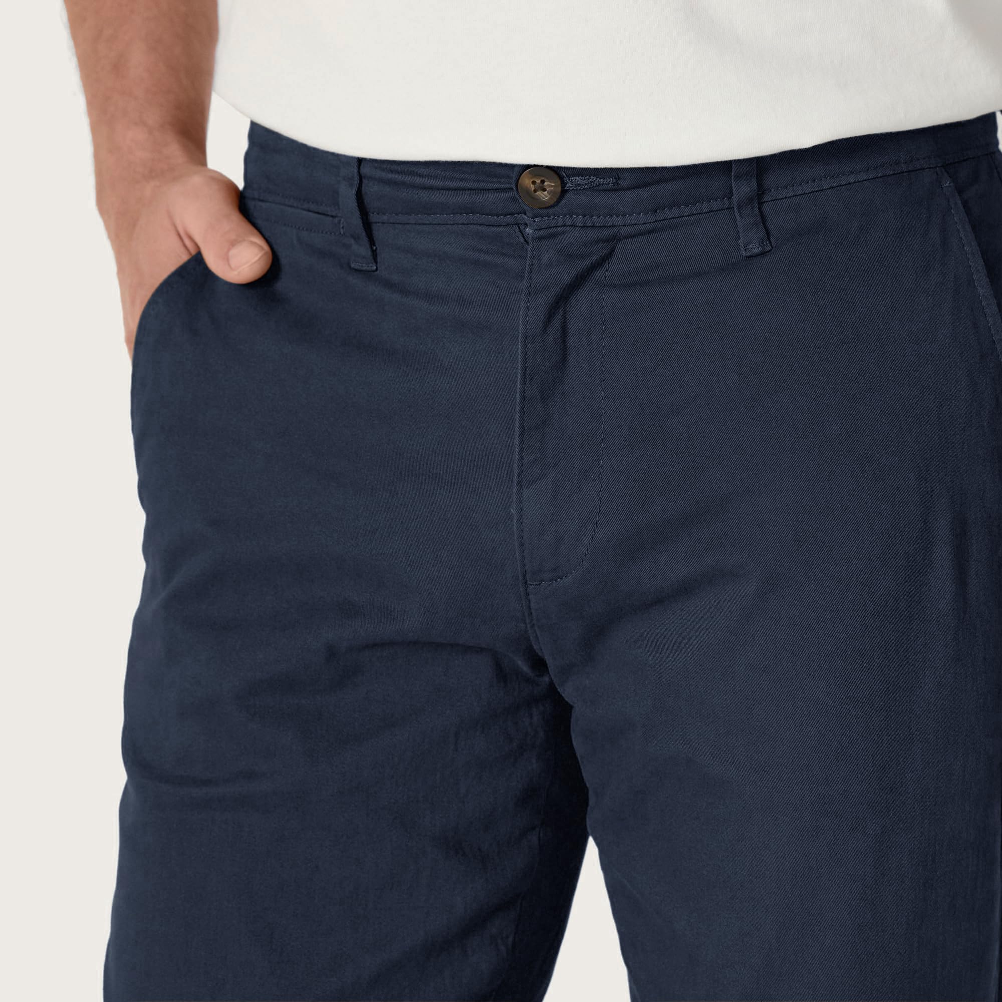 Amazon Essentials Pantalon Chino Extensible et Confortable Lavé à Coupe Athlétique Homme