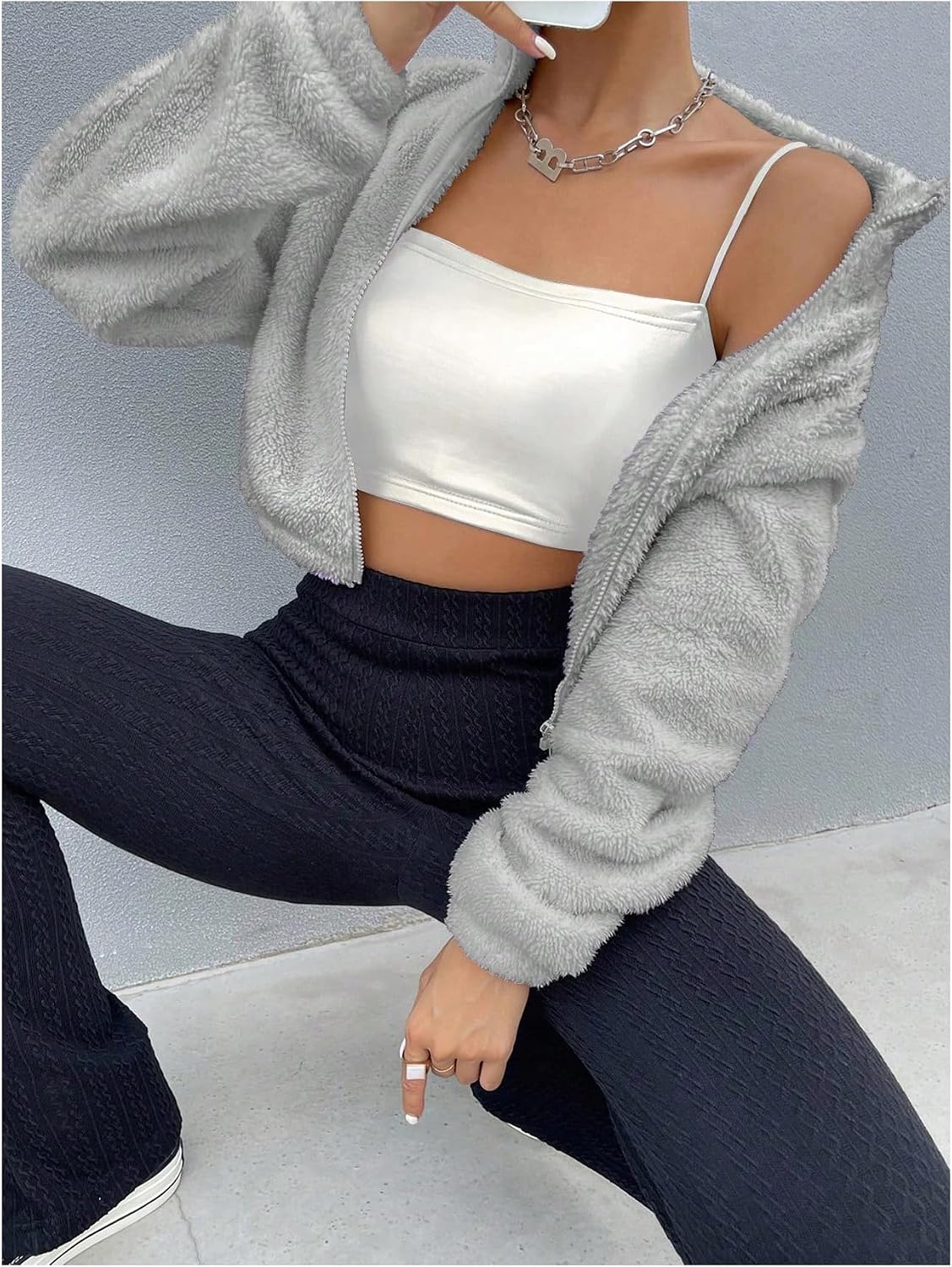 SOLY HUX Women's Faux Fur Zip Up Jackets Fuzzy Long Sleeve Cropped Jacket Outerwear