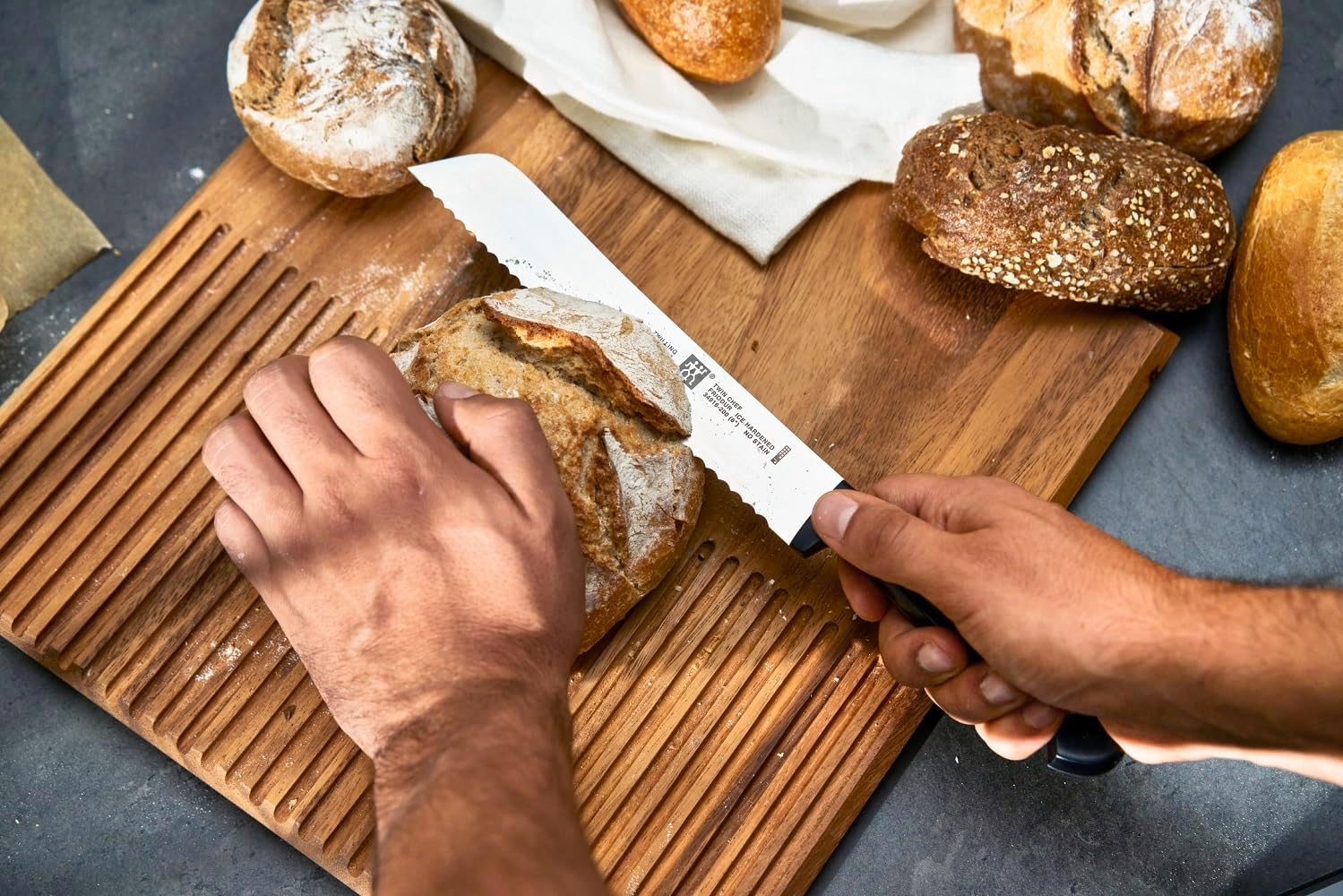 ZWILLING Twin Chef Bread Knife, Steel, Silver/Black, 20 x 5 x 5 cm