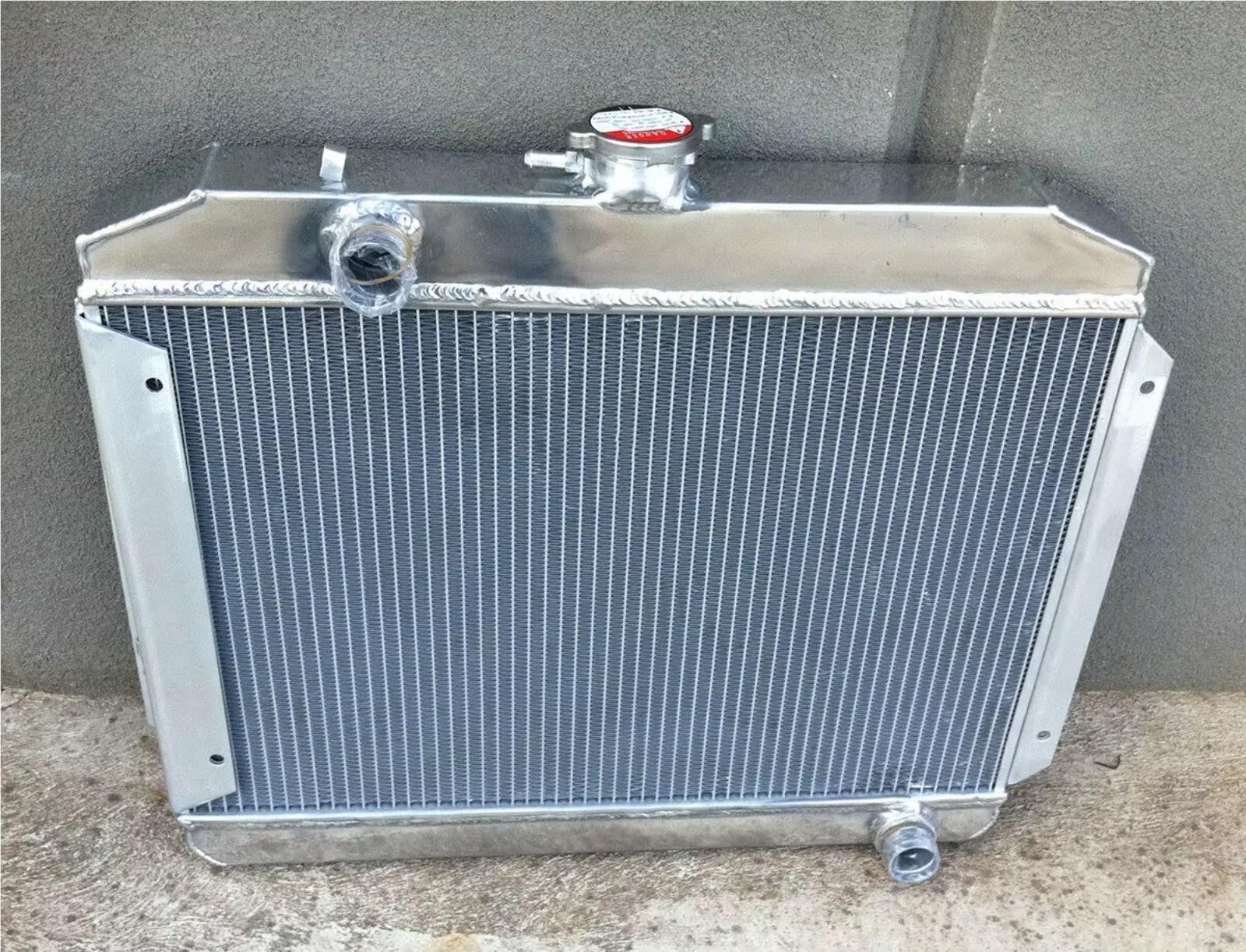 Radiador Motor Radiador de coche Compatible Con Nissan Para Datsun 180B L4 1.8L 1971 1972 1973 1974 1975 1976 Radiador de motor Transmisión manual