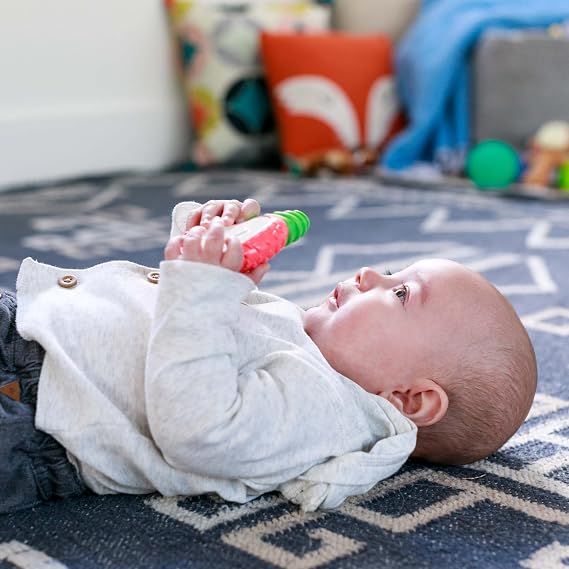 Infantino Lil' Nibbles Apple Teether, Vibrating Bristle Gum Soother