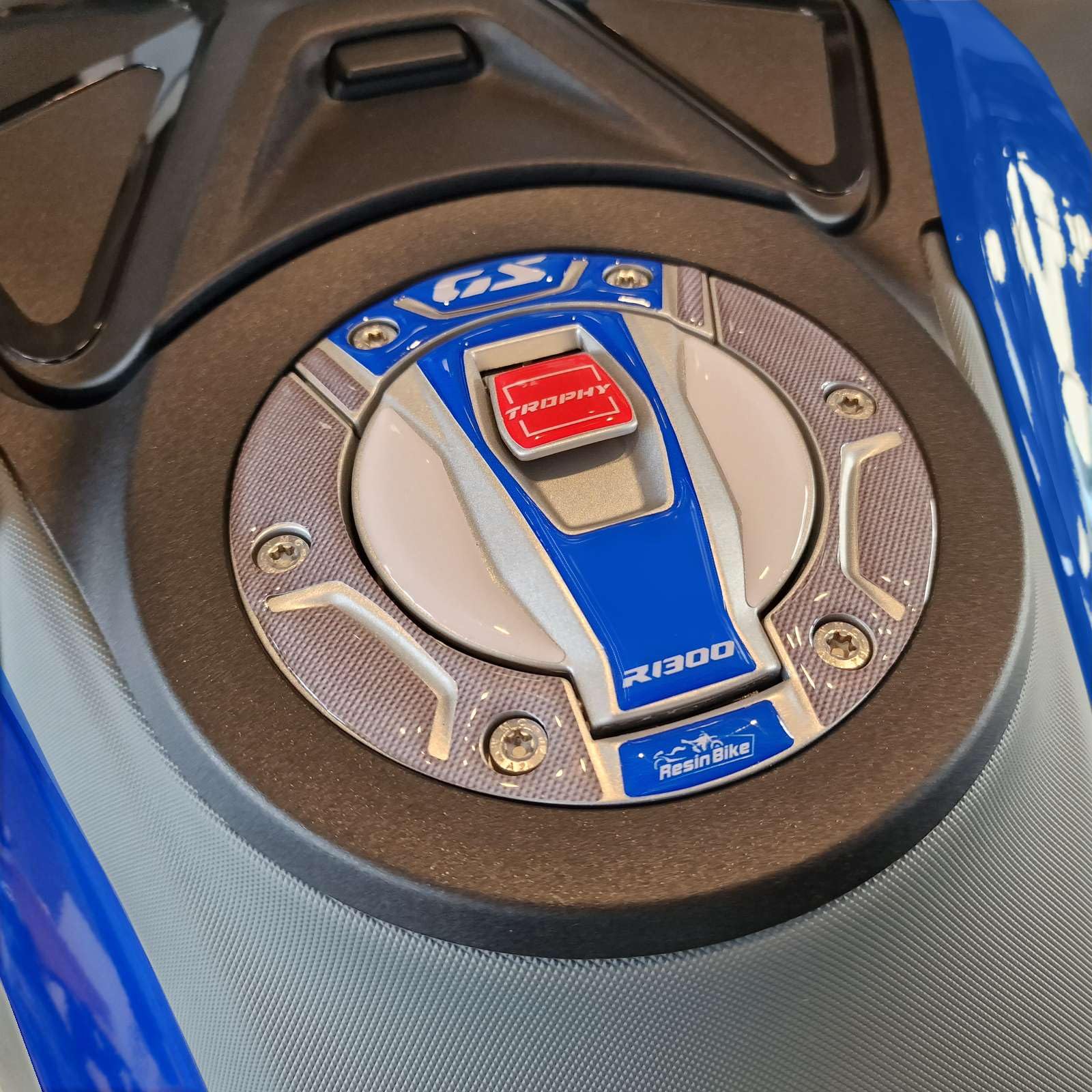 Resin Bike Motorcycle 3D Stickers Compatible with BMW R 1300 GS Trophy 2023-2026. Bike Tank Cap Protection from Impact and Scratches. Sticker 3D Resin Gadget Moto