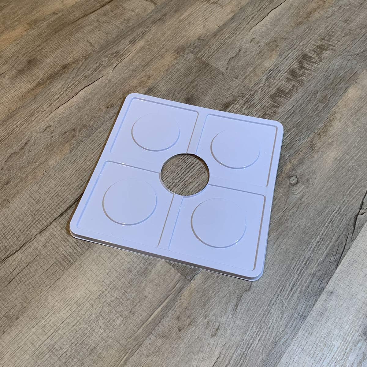 Giant Dutch Bucket Lid, Hydroponic, 1 x 4" Hole, 14" x 14