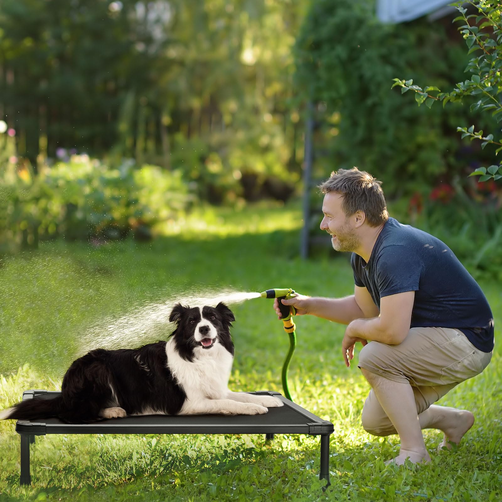 Veehoo Cooling Outdoor Elevated Dog Bed - Chewproof Raised Dog Cots Bed for Medium Dogs, Washable Pet Platform with Non-Slip Feet for Indoor and Outdoor, Medium, Black