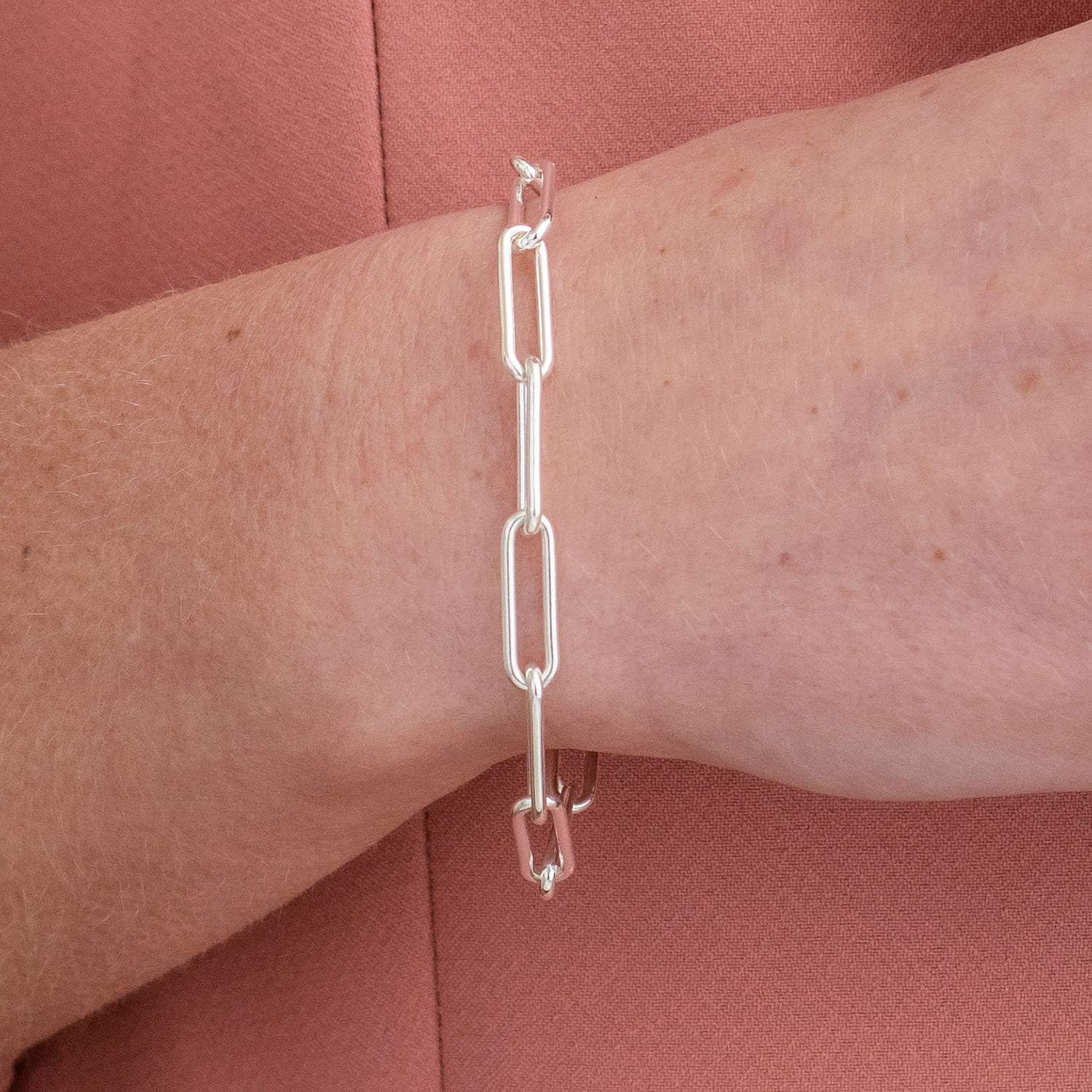 MyNameNecklace - Paperclip Link Chain Bracelet For Her, Women, Mom, Girlfriend/Dainty Gift For Birthday, Mother's Day, Anniversary/Silver, Gold, Rose Gold
