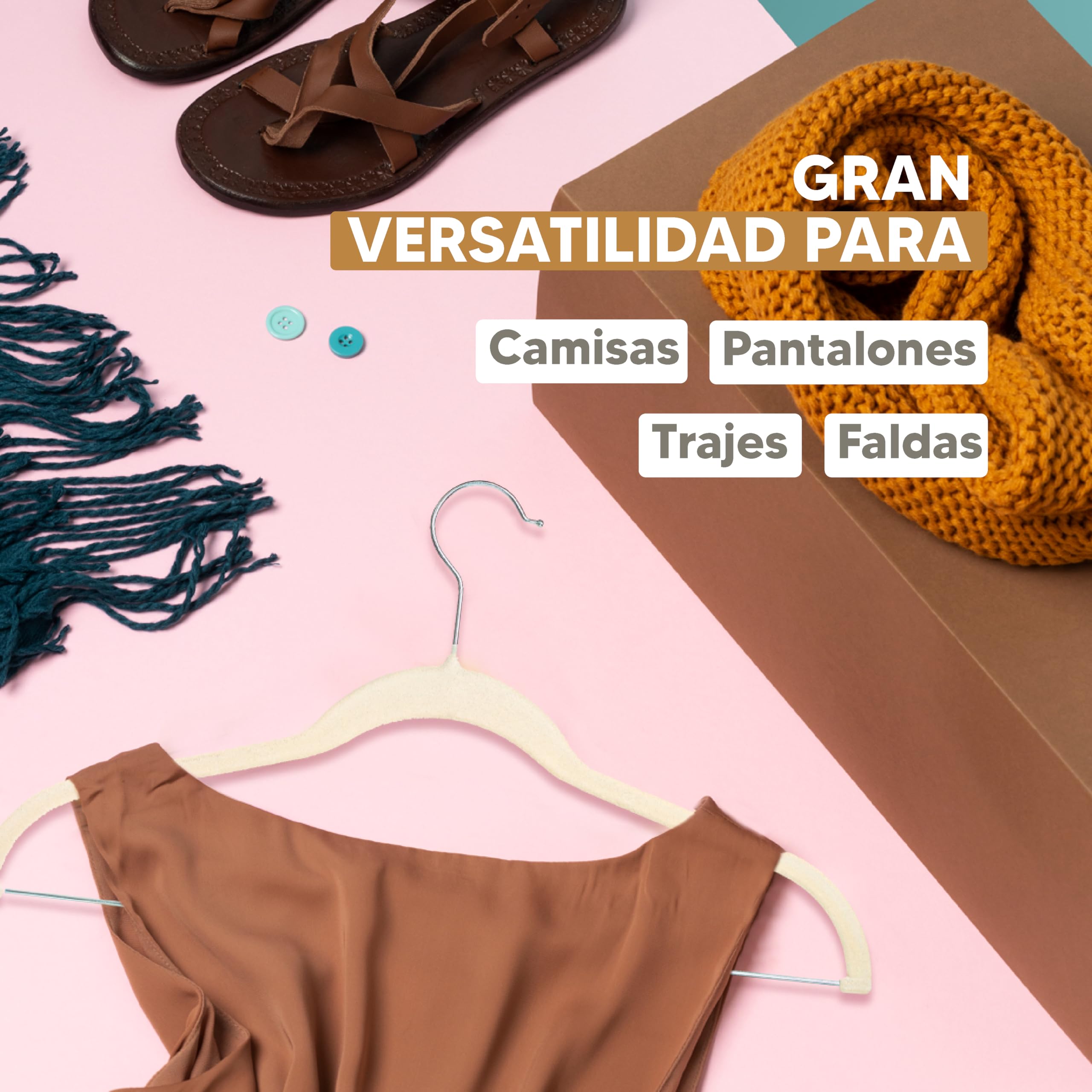 12X Perchas Terciopelo Beige Antideslizantes con Pinzas - Colgadores de Ropa Terciopelo Finas para Pantalón - Perchas Ropa Terciopelo Multifuncional con Gancho 360º