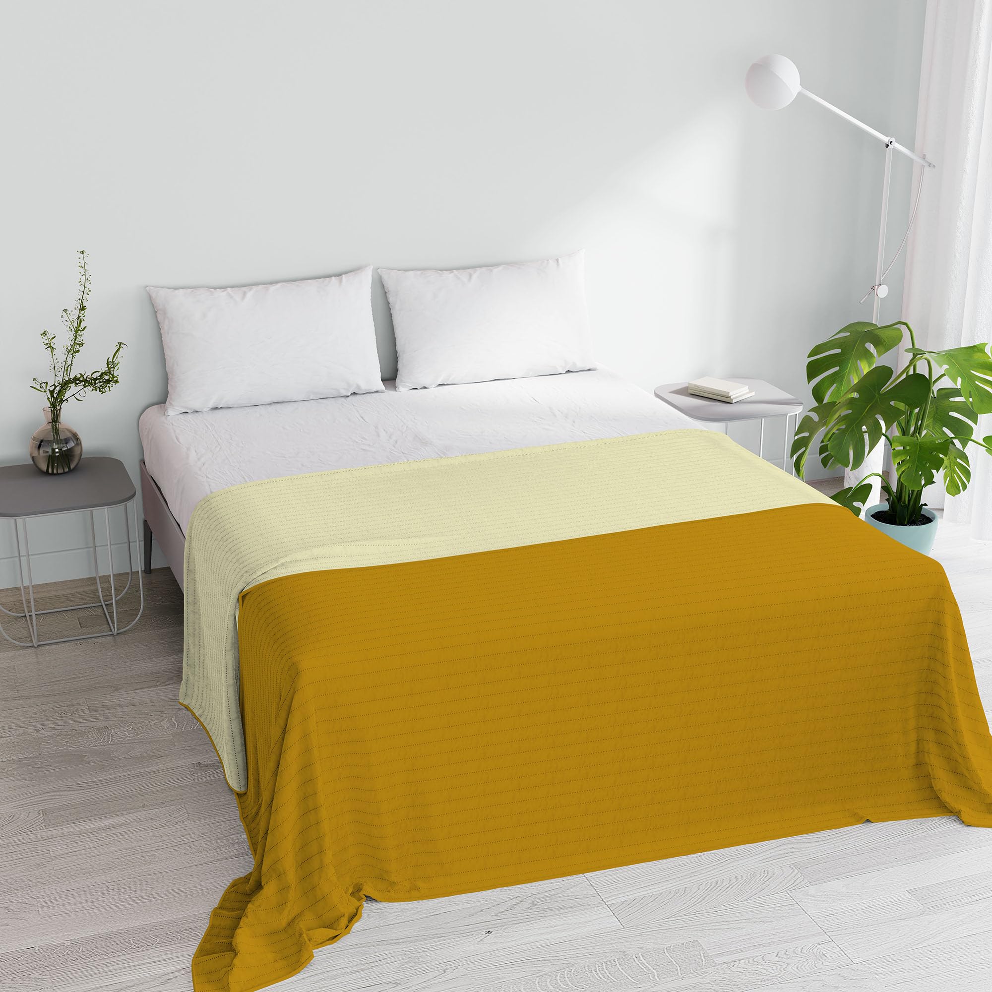 Italian Bed Linen Summer Microfibre Quilt Mustard Cream Double 250 x 250 cm