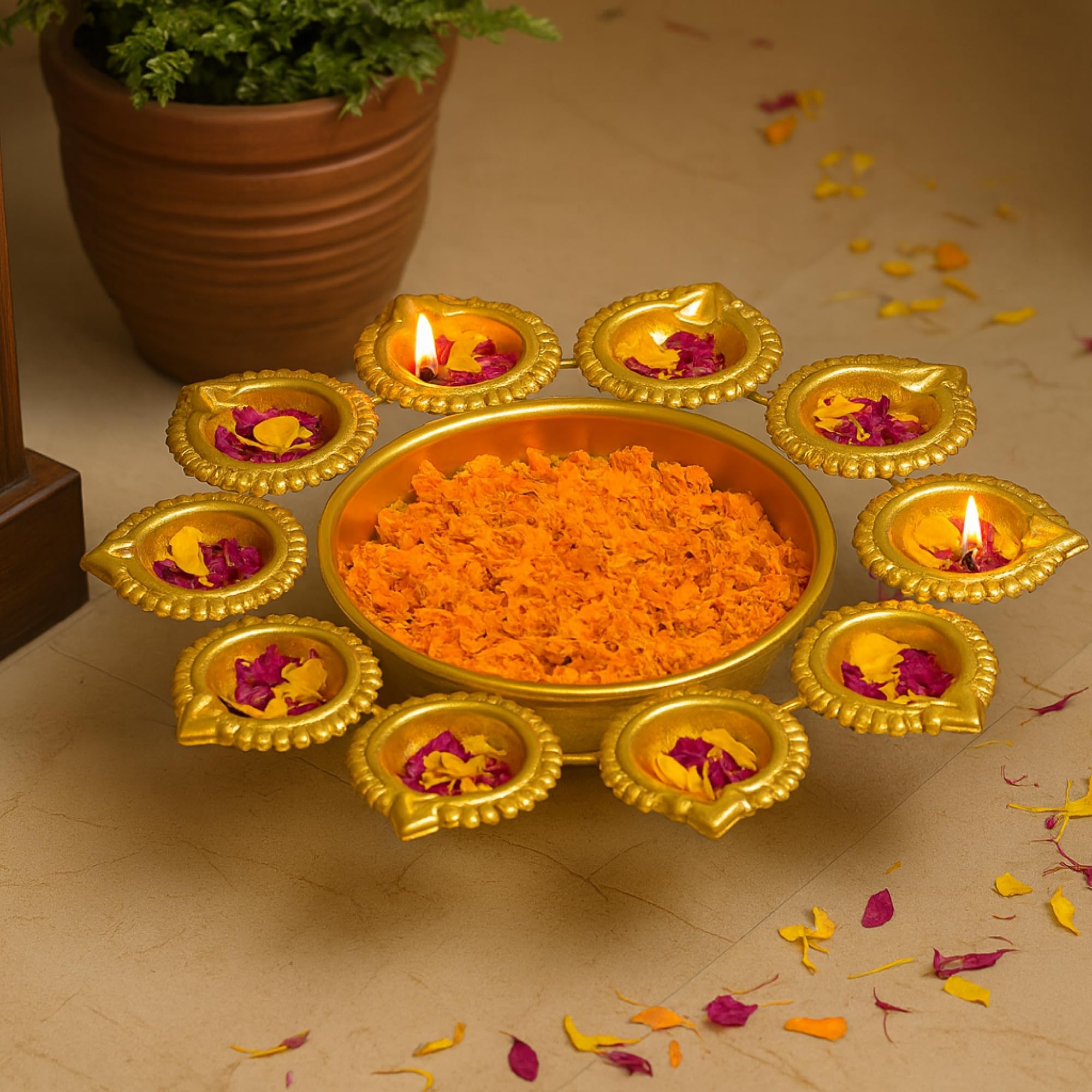 Habere India-All the Cultures Fabricating India Urli Bowl for Home Décor | Decorative Urli Bowl with Diya | Diya Set for Home, Pooja, and Floating Flower Decoration (Diameter 24.5 x Height 3 cm)