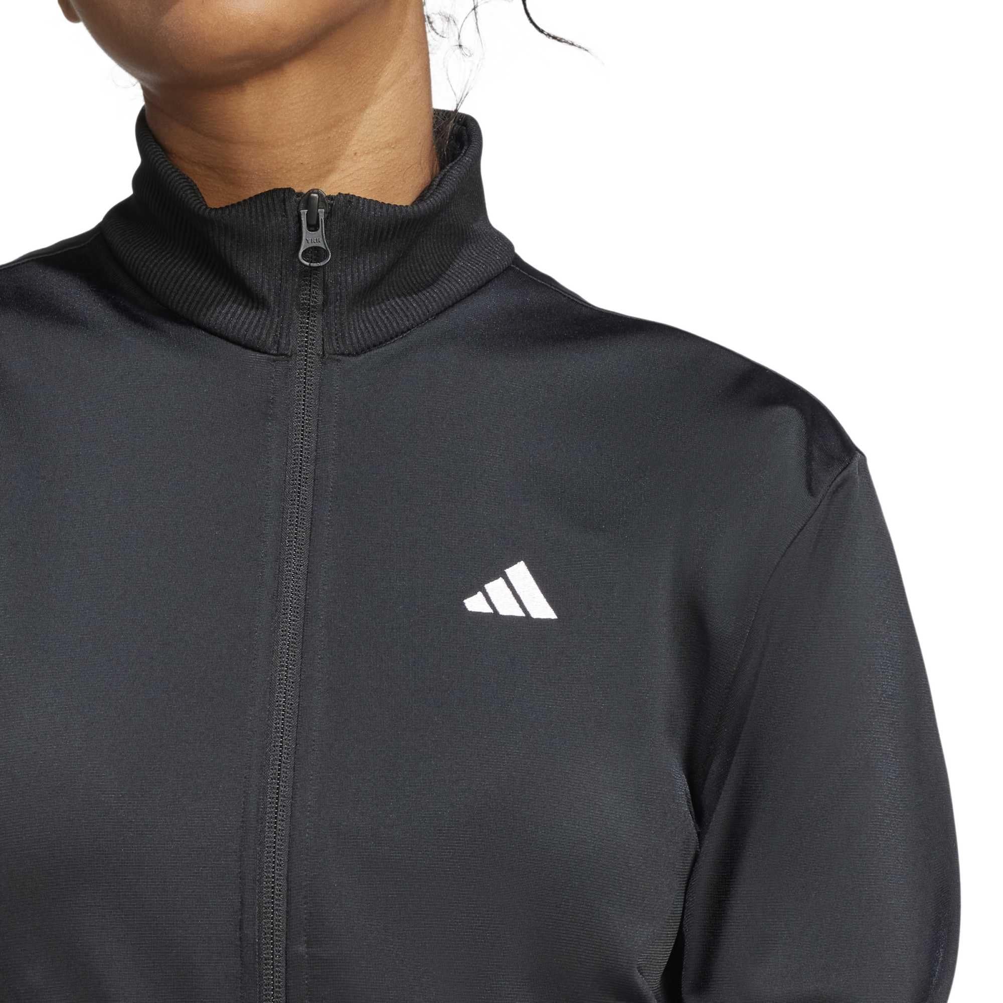 adidas Women's Chándal Essentials Feel Cozy