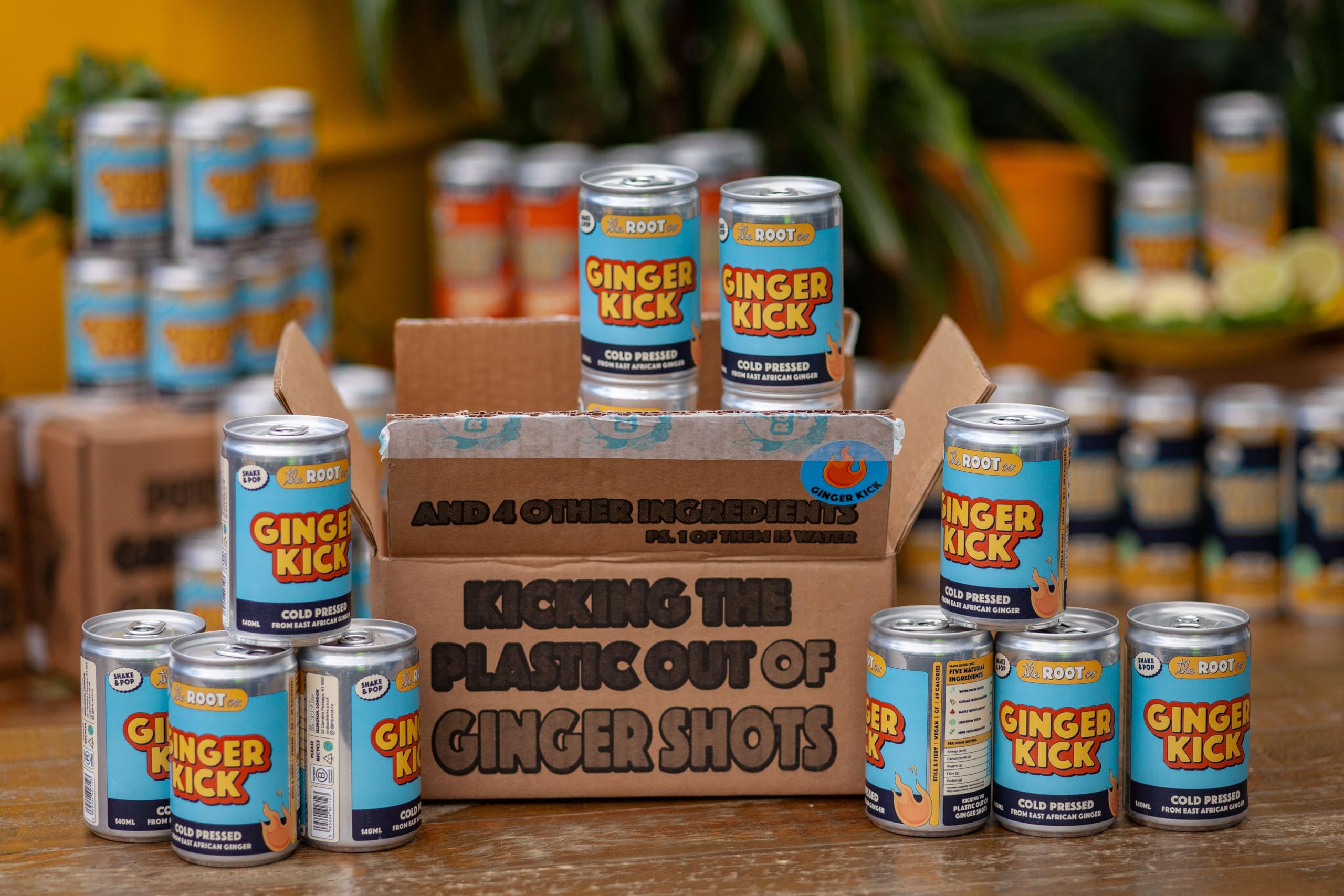 The Root Co - Ginger Kick - 12 x 140 ml pikantny wschodnioafrykański korzeń imbiru zdrowy napój - naturalny, tłoczony na zimno i pochmurny