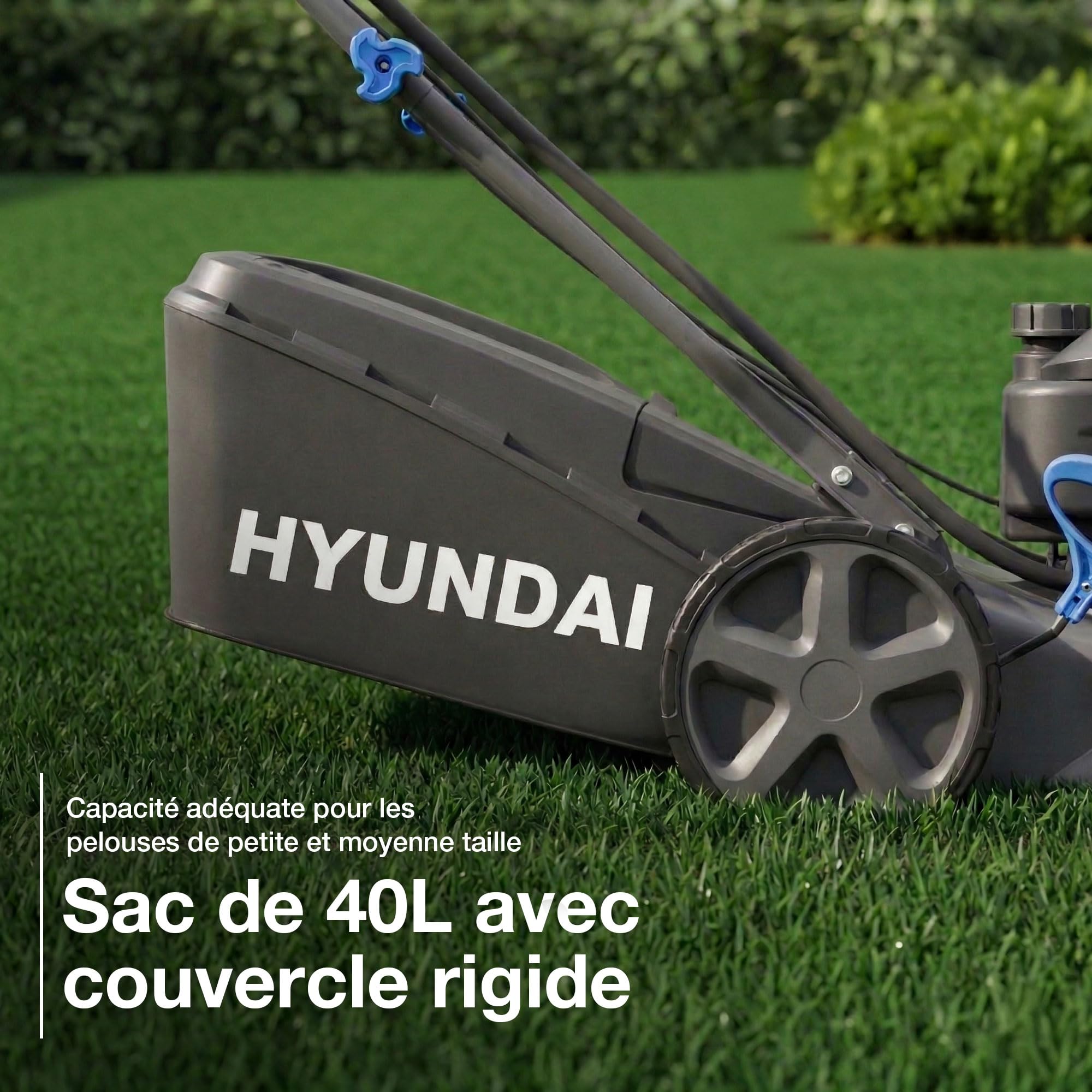 Hyundai Tondeuse à Gazon Thermique Autotractée Noire 43 cm, Démarrage Électrique, Moteur 139 cm3 3,7 CV, Coupe 4-en-1 Mulching, Garantie 3 Ans - HYM17150SPEX