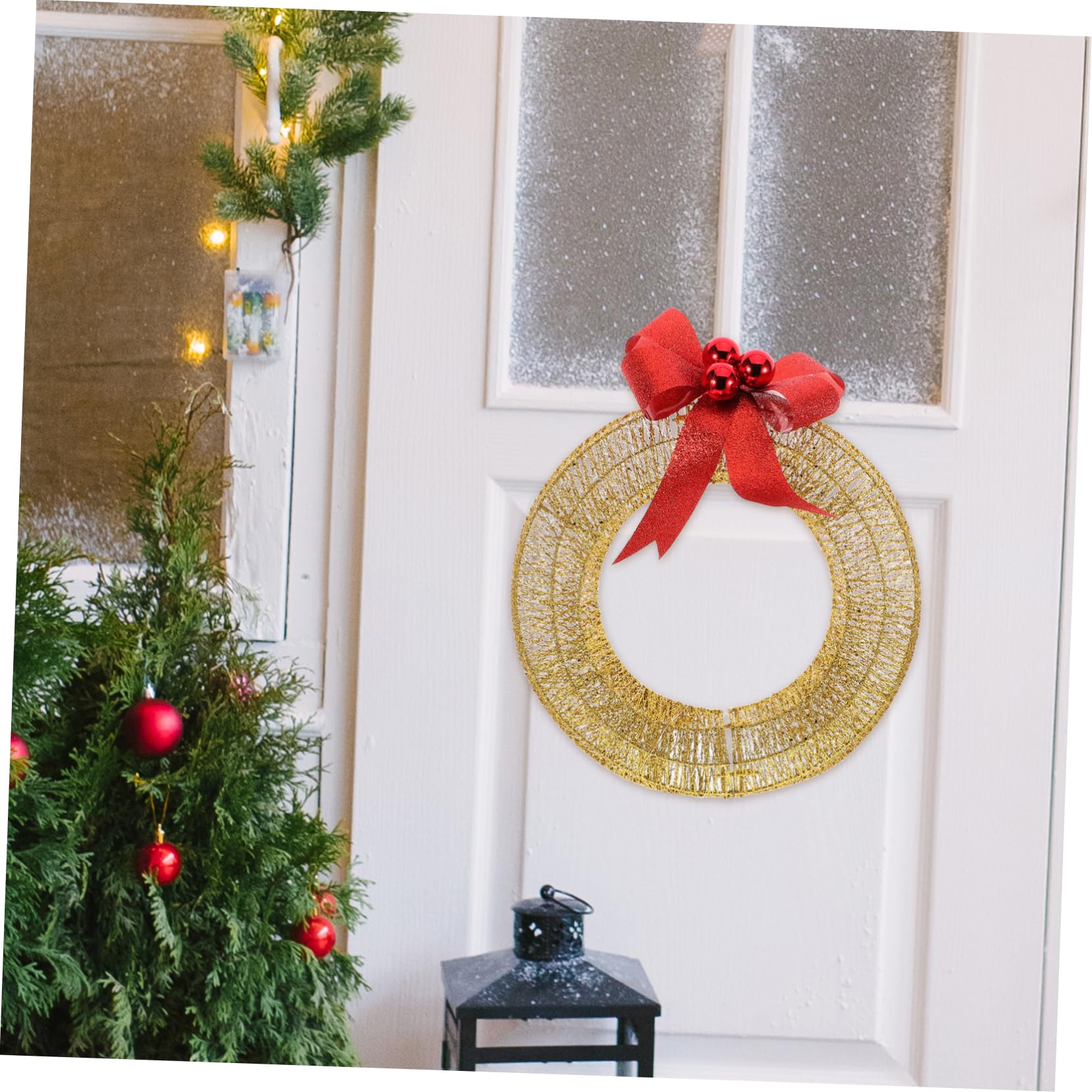 Zerodeko Festlicher Künstlicher Weihnachtskranz mit LED Beleuchtung und Goldener Schleife Metallisches Design Installieren Weihnachtsdekoration für Wohnzimmer und Feiertage