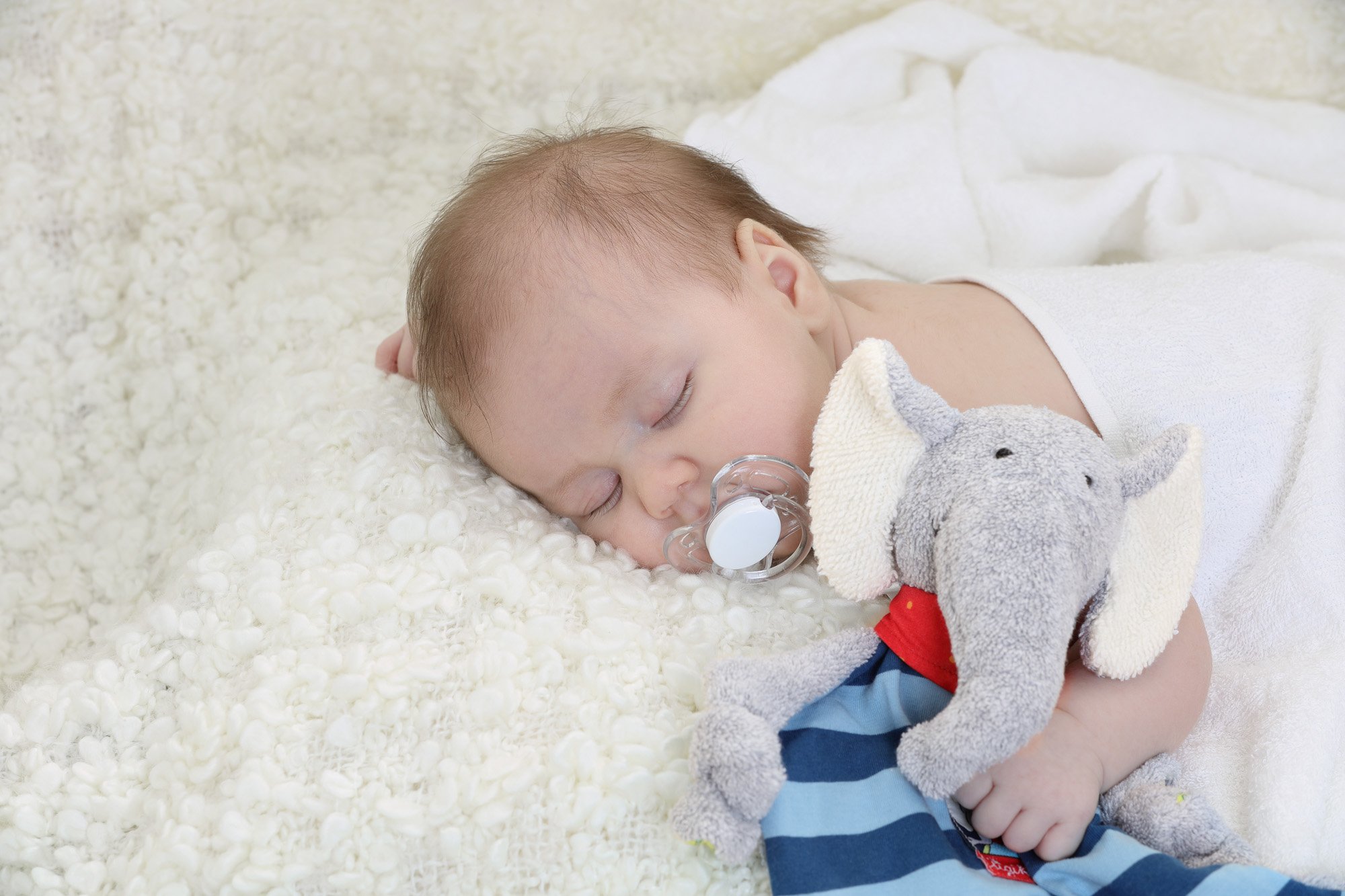 SIGIKID Schnuffeltuch Elefant Lolo Lombardo Baby Schmusetuch - Spielzeug Stofftier Kuscheltier – Stofftuch für Neugeborene - Plüschtier zum Trösten für Babys und Kleinkinder ab Geburt geeignet