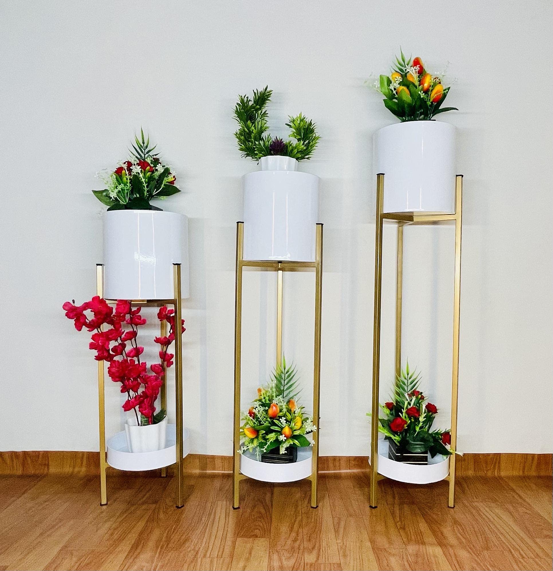 Arsh Metal World: Square Pipe Metal Floor Plant Stand with Planter/Flower Pot and Tray, 3 Pieces, Multi-Sized (Gold & White) (B099SJDMBS) Amazon Price History, Amazon Price Tracker