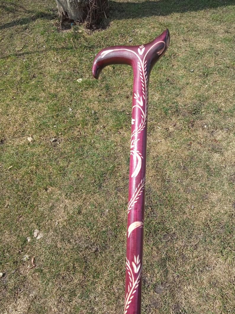 Canna di legno viola per le donne Manico intagliato e personale Bastone da passeggio da donna Intagliato a mano Bastone da trekking Canna da passeggio Regalo per escursionista