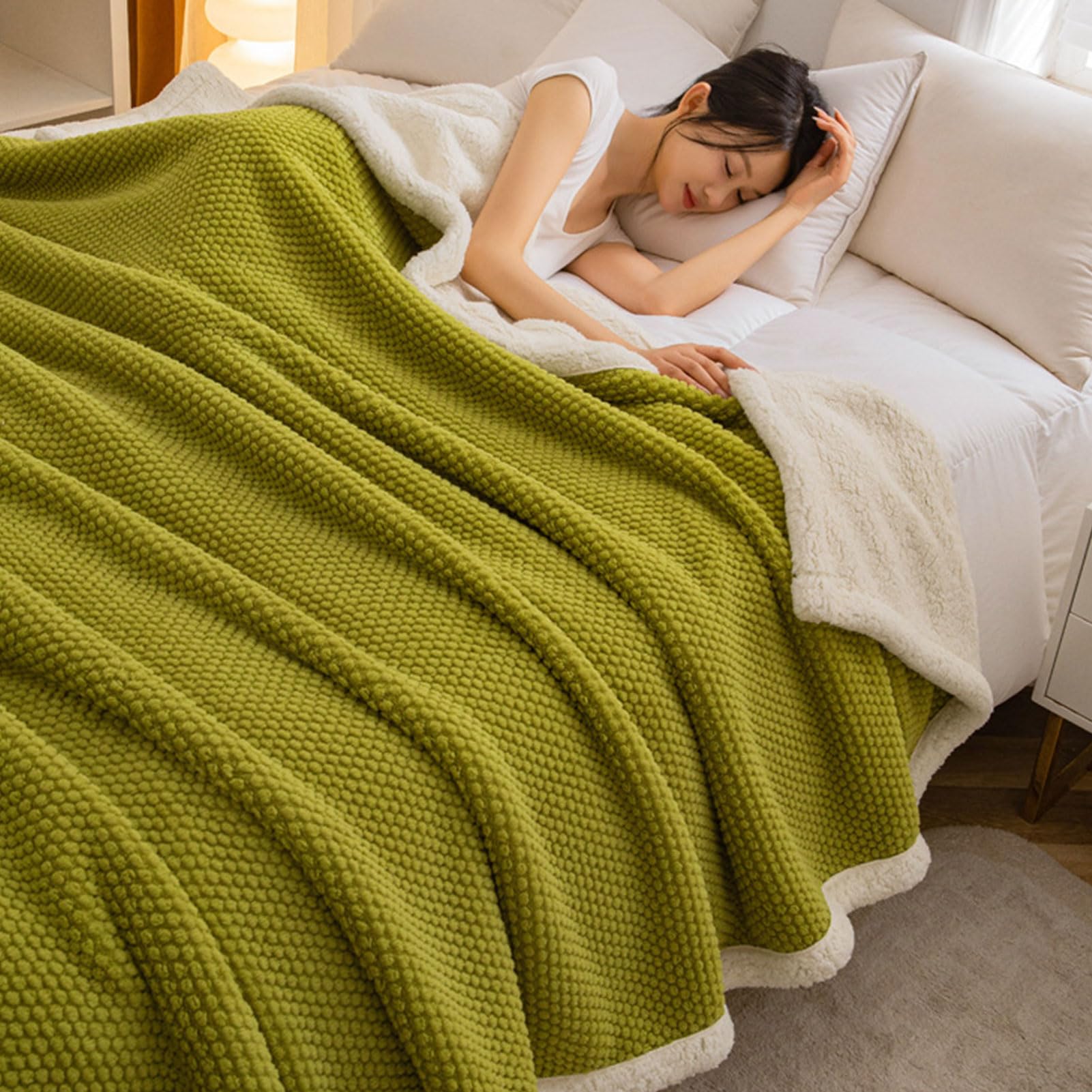 SUNMME Luxury Honeycomb Warm Blanket,Soft Thick Winter Blankets,Sherpa Fleece Blanket Sofa Throw,Reversible Cosy Fluffy Blanket For Bed,Sofa,Couch,Bedroom,Travel