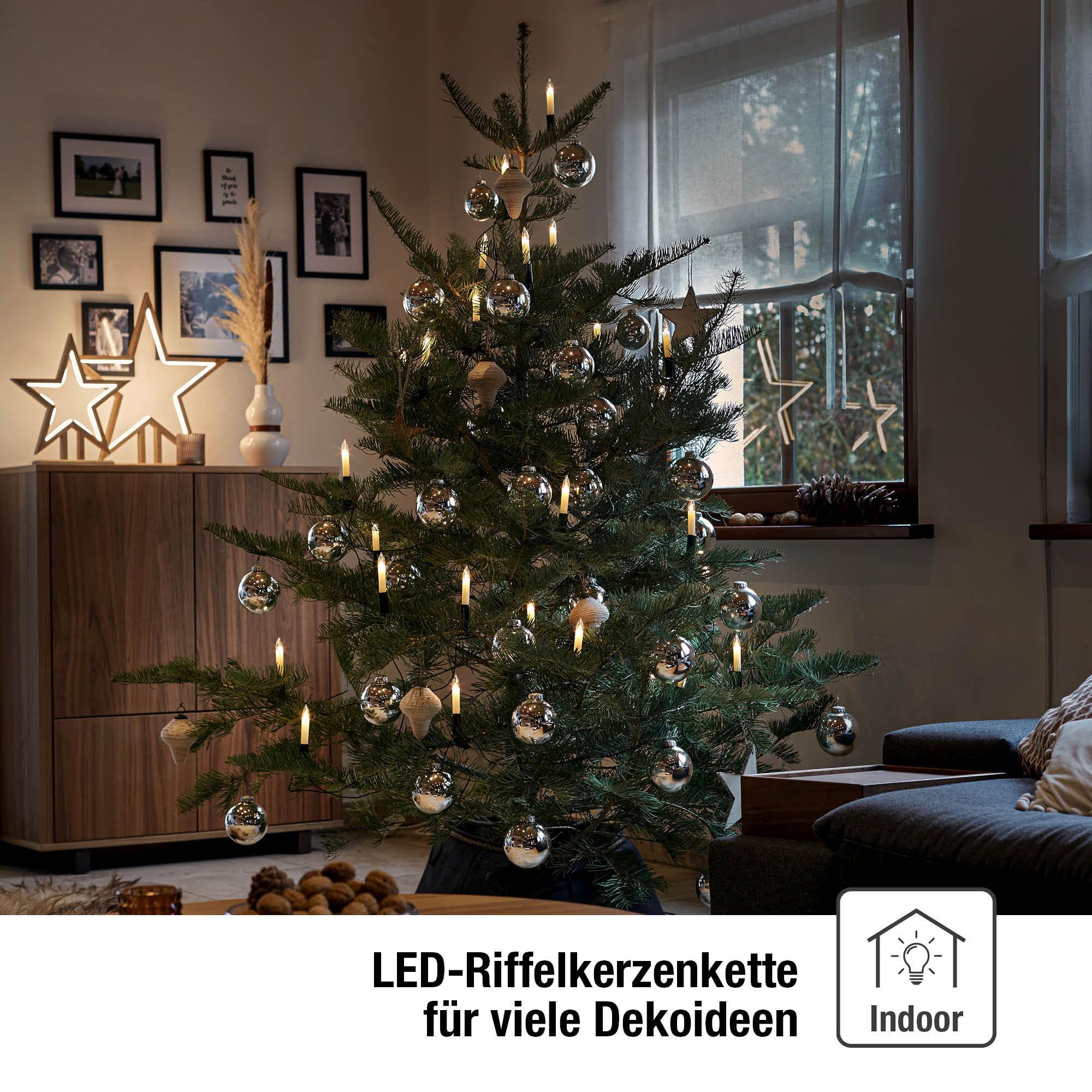 Hellum 151718 Guirlande lumineuse à 30 LED blanc chaud pour sapin de Noël intérieur 8,7 m éclairée + 2 câbles de 1,5 m Vert