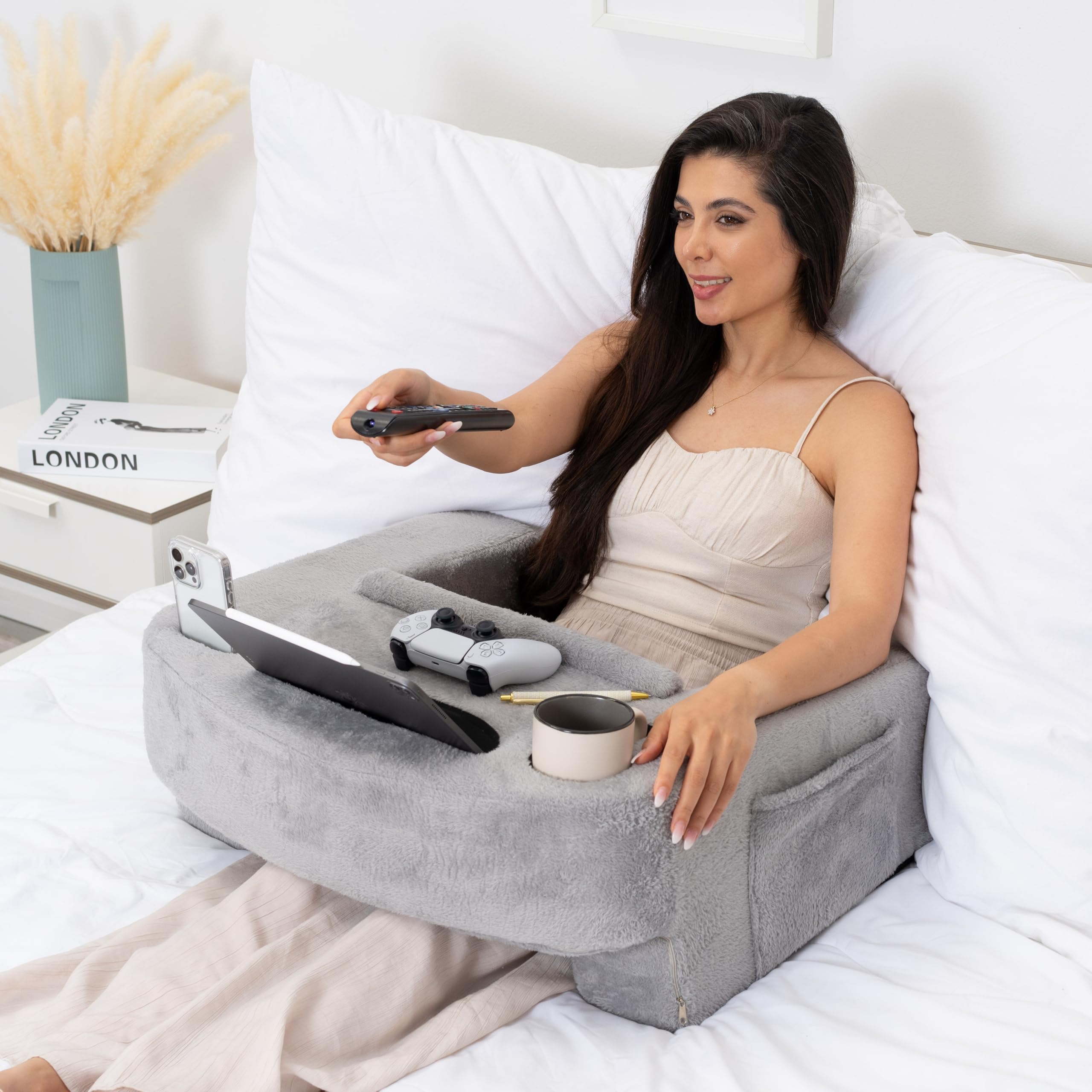 Limoges Reading Pillow(2個セット) Amazon.com: Reading Pillow for Gaming – Extra Large Lap Desk & Arm