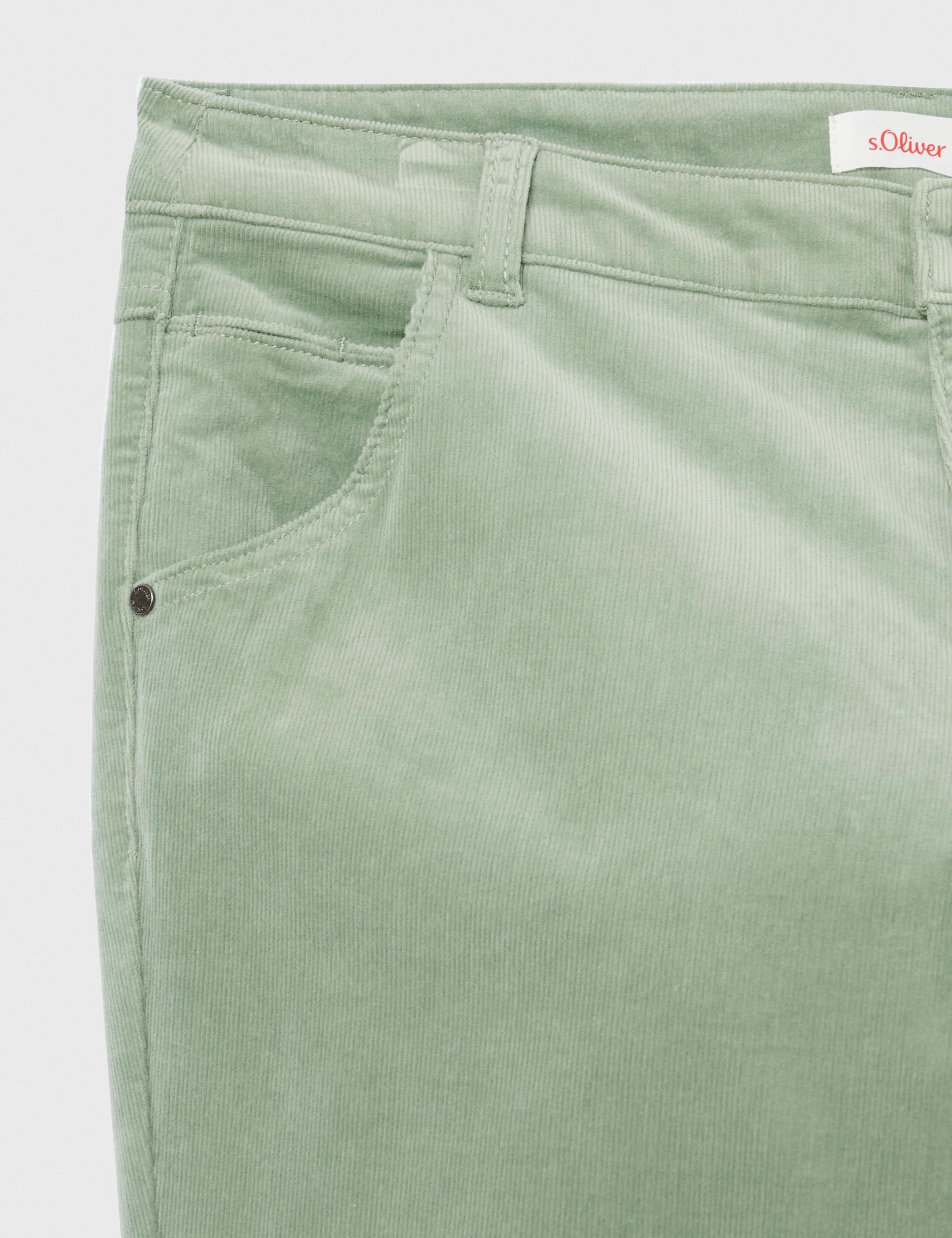 s.Oliver Damen Hose – Slim Fit Cord mit 5-Pocket-Form