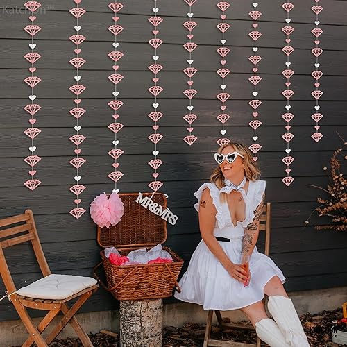 Miniatura 8 de KatchOn, Guirnalda de diamantes de oro rosa  13 pies, 4 cuerdas  Guirnalda de corazones de oro rosa  Cartel rosa para despedida de soltera