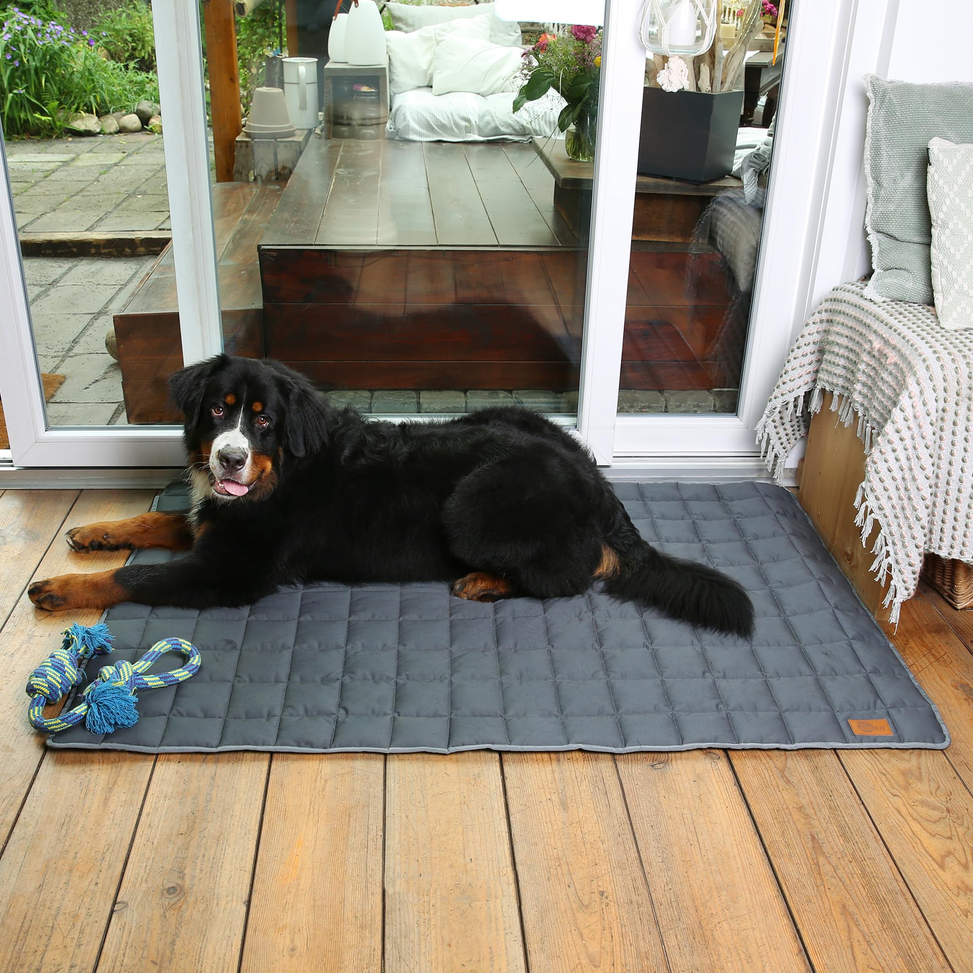 your GEAR Lana Hundematte XXL 160x100 cm – Hundedecke waschbar 60°C – Wasserdicht & Robust – Baumwolle Hundekissen – Auto Kofferraummatte Sofaschutz – XXL Haustiermatte