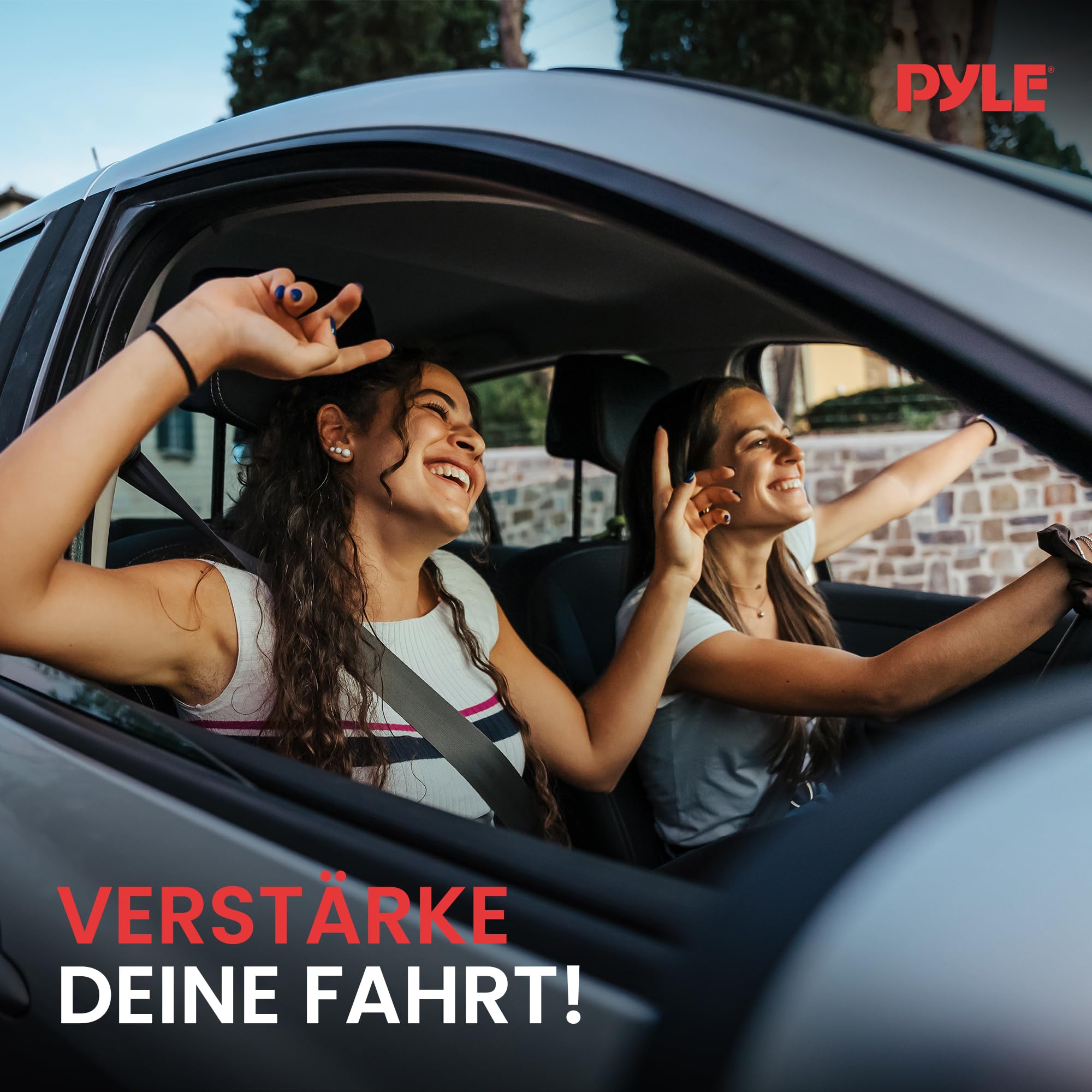 Pyle 6,0 Farad Digitaler Leistungskondensator - Hochleistungszubehör für Auto-Audio mit blauer Digitalanzeige | Spannungsanzeige | Überspannungsschutz | Montagesatz | DC 12-24V