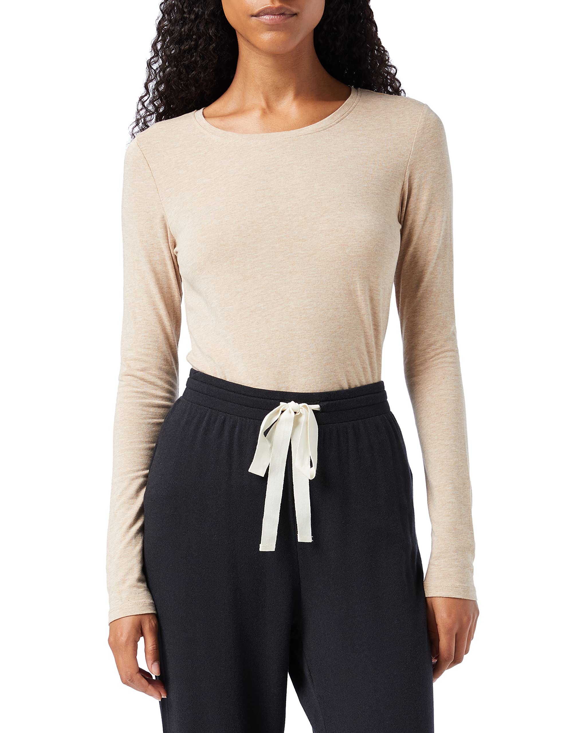 Amazon EssentialsWomen's Classic-Fit Long-Sleeve Crewneck T-Shirt (Available in Plus Size)