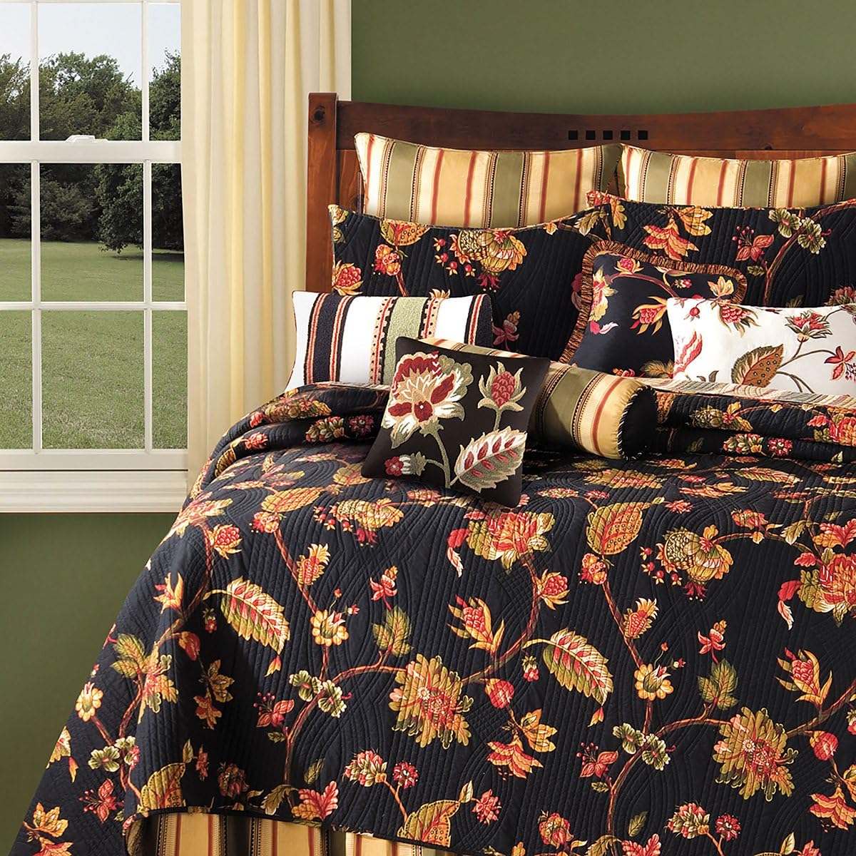 C&F Home Q Bed Skirt Kingston Queen Bed Skirt Black