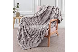Extra Soft Fleece Throw Blanket with 3D Clouds Design