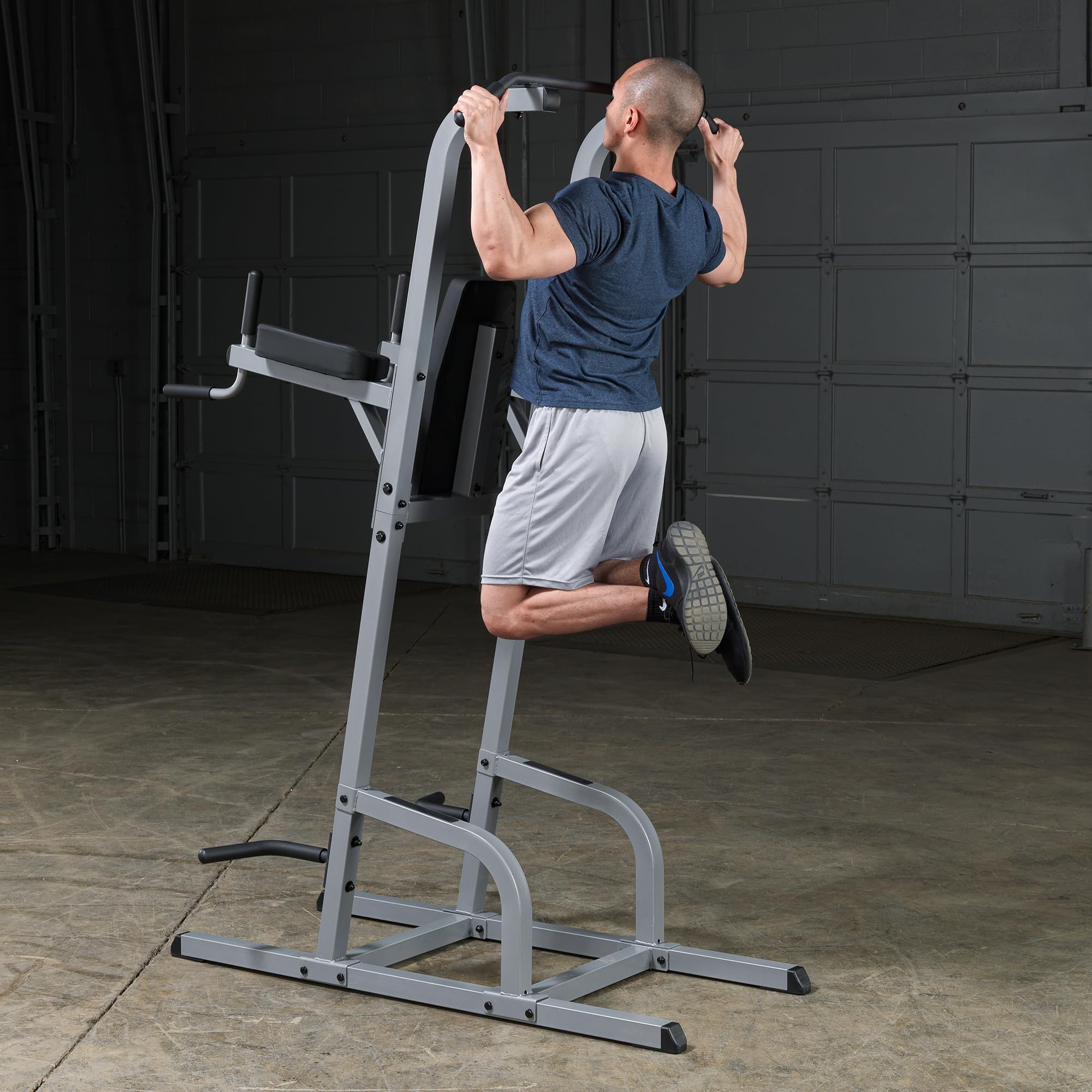 Body-Solid GVKR-82 4in1 Kraftstation I Kniehebe-Station I Klimmzug-Station I Dip-Station I Liegestütz-Station I Black-Edition